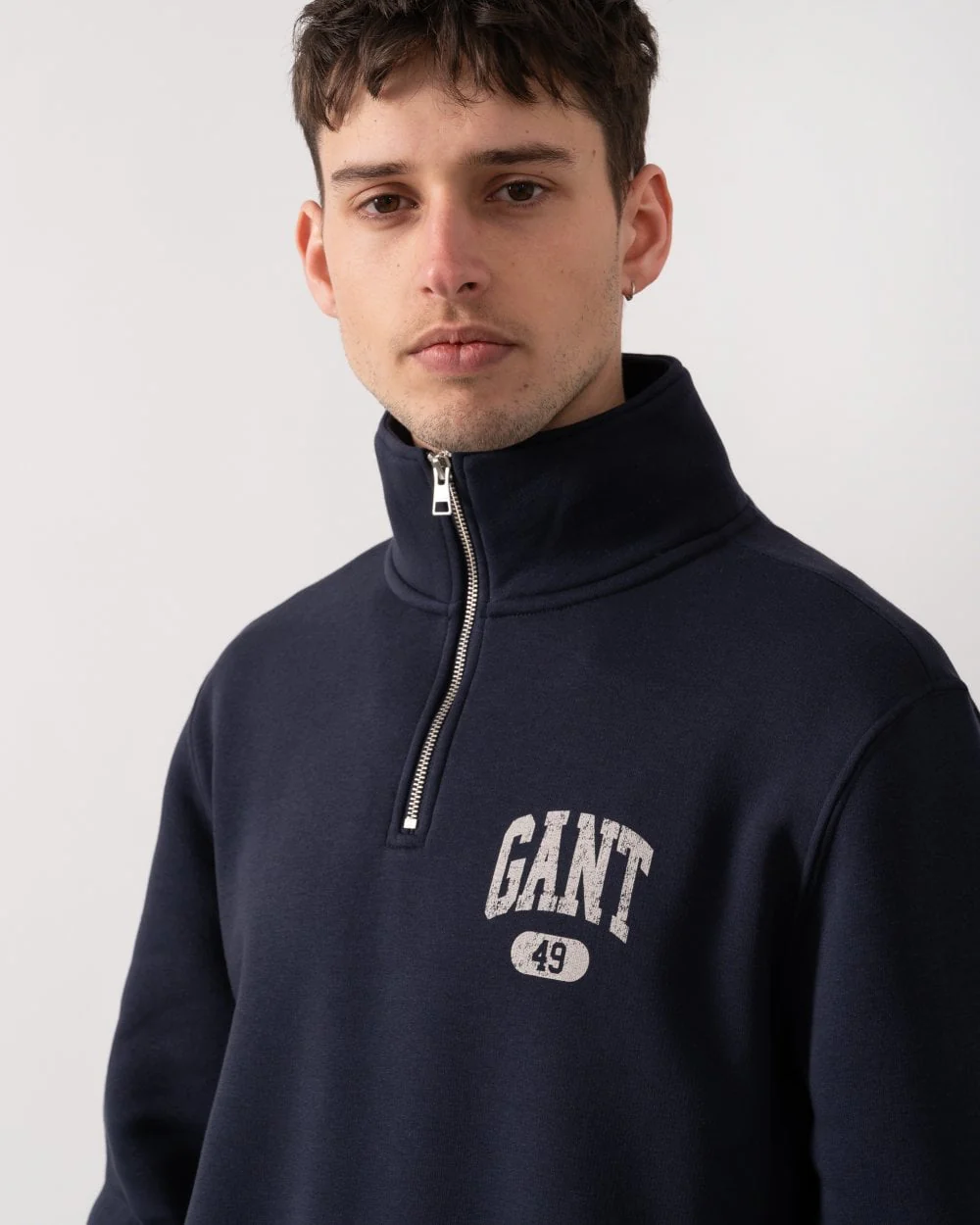 GANT Mens Seasonal Graphic Half Zip Sweatshirt - Image 2