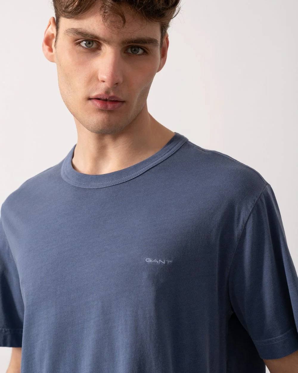 Gant Mens Short Sleeve Sunfaded T-Shirt - 401 Dusty Navy - Image 2