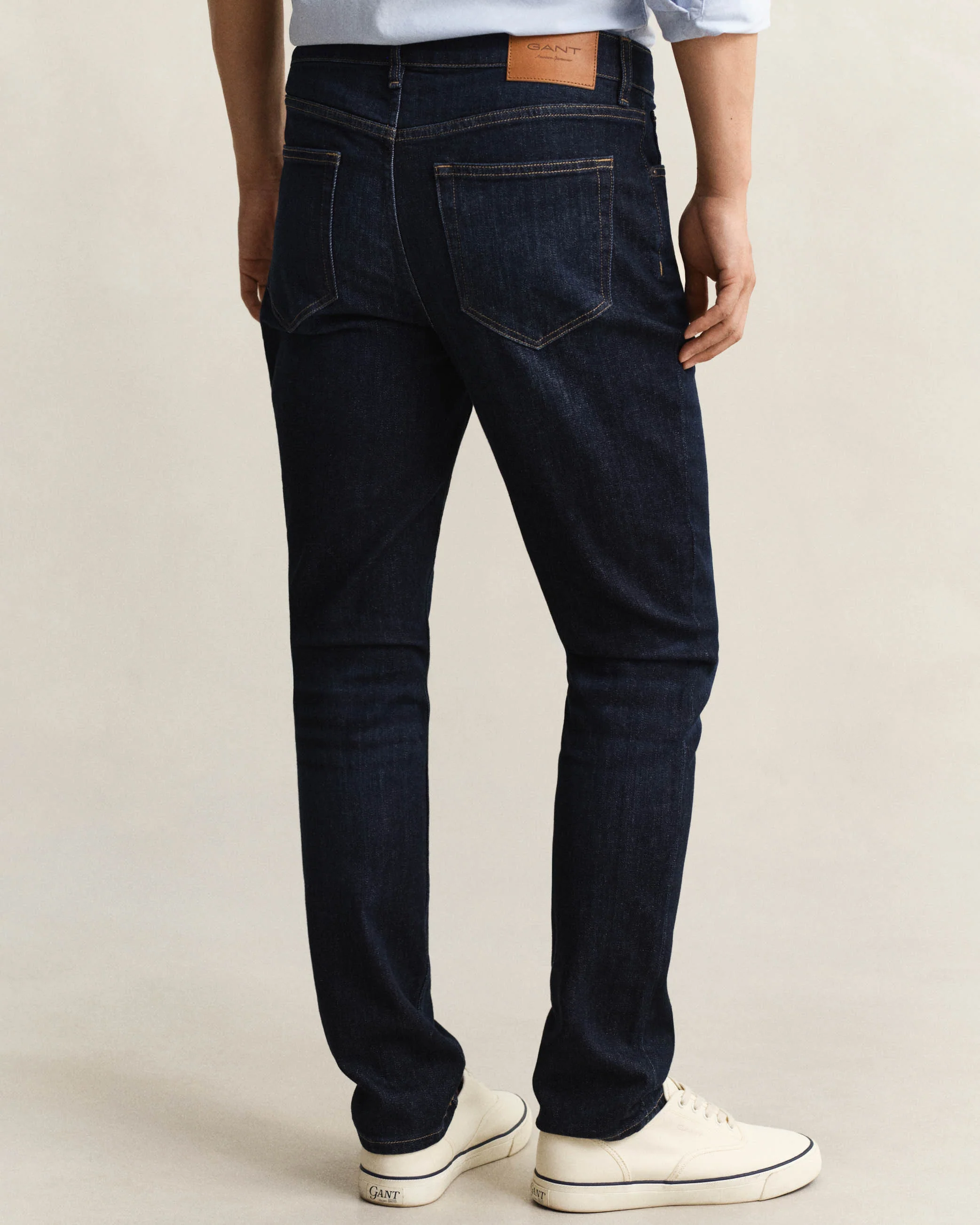 GANT Mens Slim Fit Gant Jeans - 962 Dark Blue Broken In - Image 3