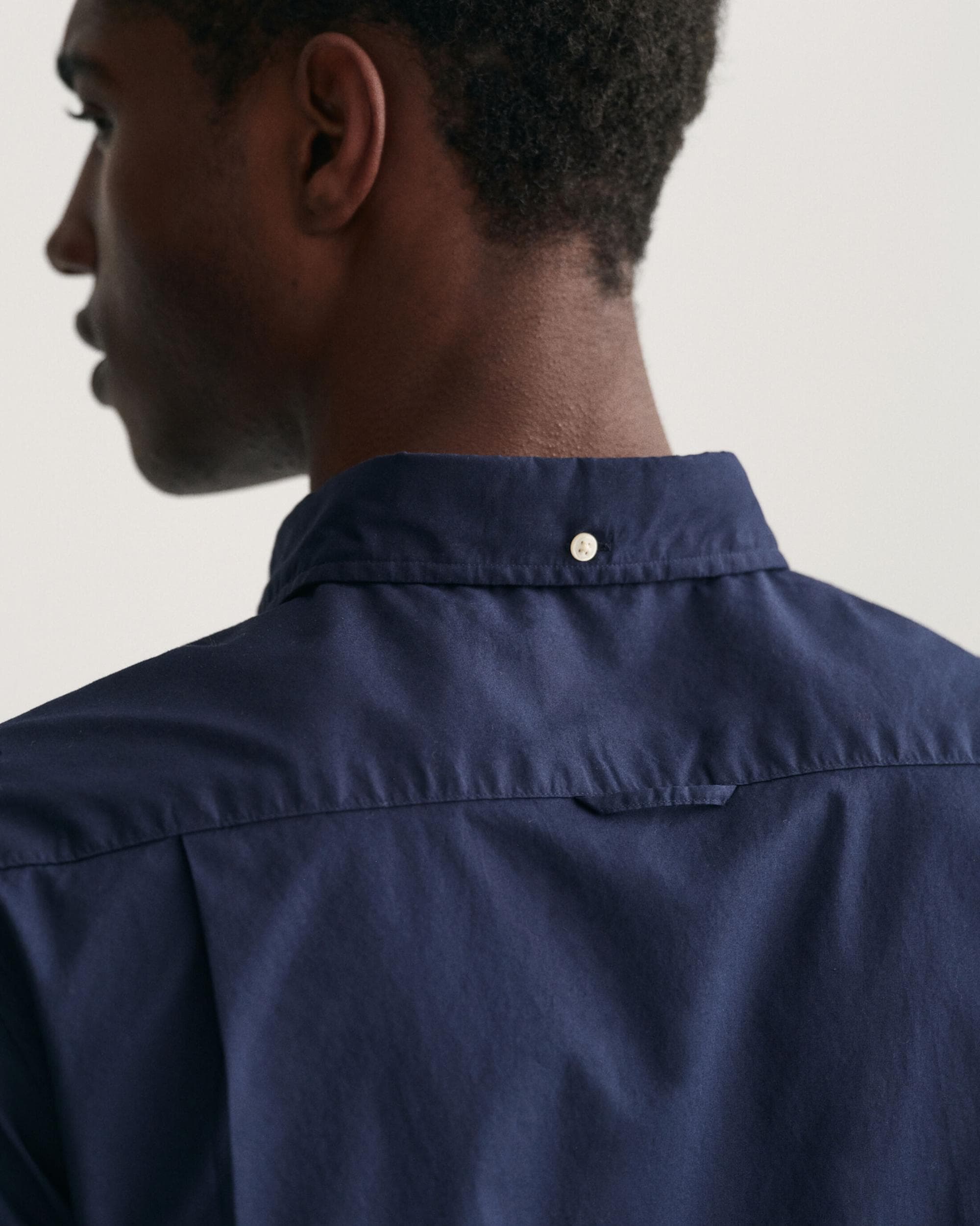 GANT Mens Slim Fit Long Sleeve Poplin Shirt - 410 Marine - Image 5