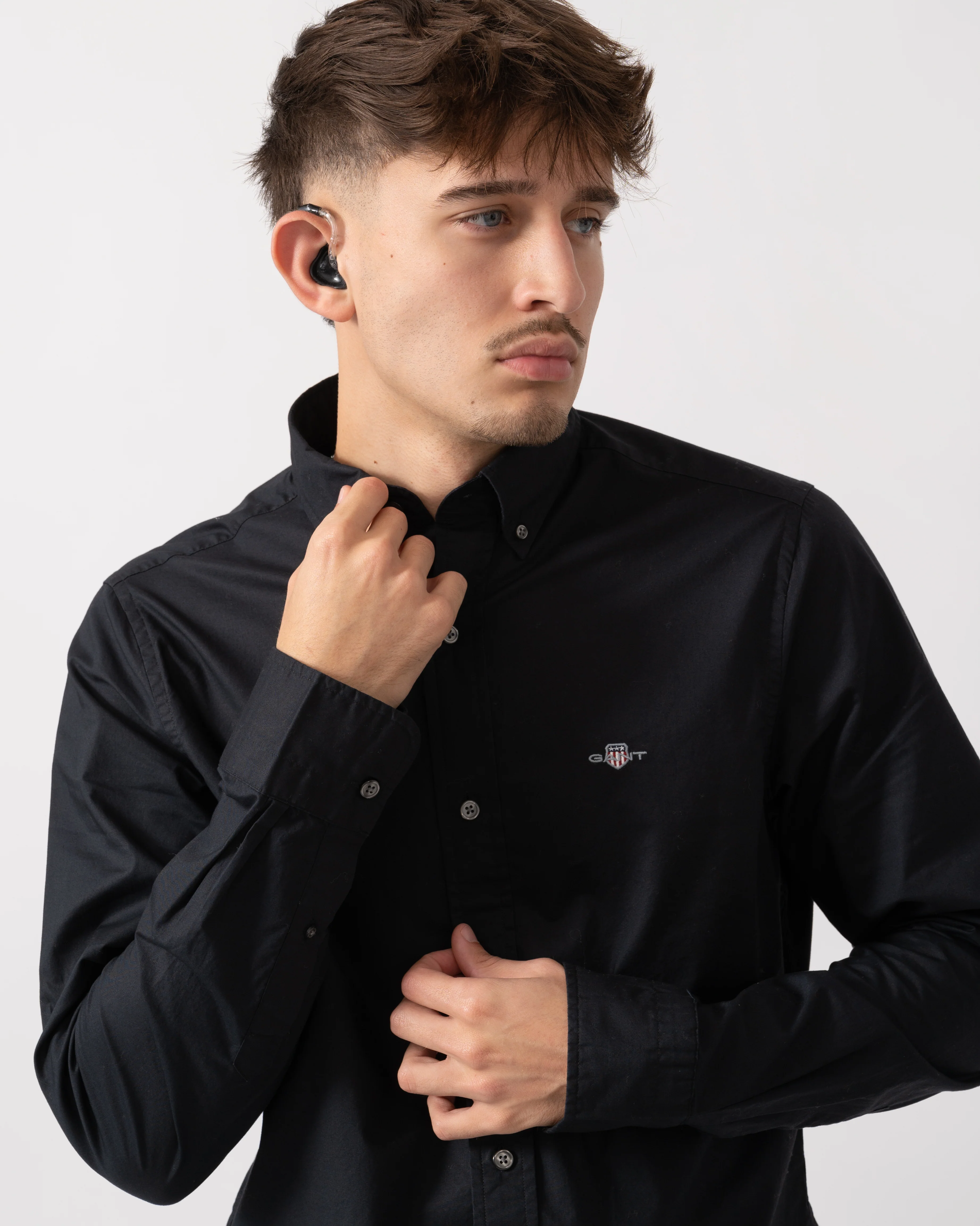 GANT Mens Slim Fit Long Sleeve Poplin Shirt - 5 Black - Image 3