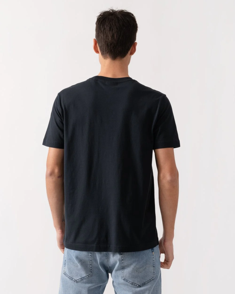 GANT Mens Small Graphic Short Sleeve T-Shirt - 5 Black - Image 4