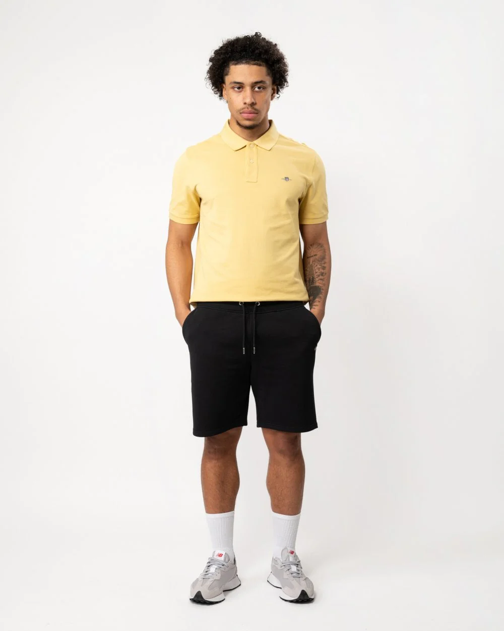 GANT Regular Fit Shield Logo Sweat Shorts - 5 Black - Image 3