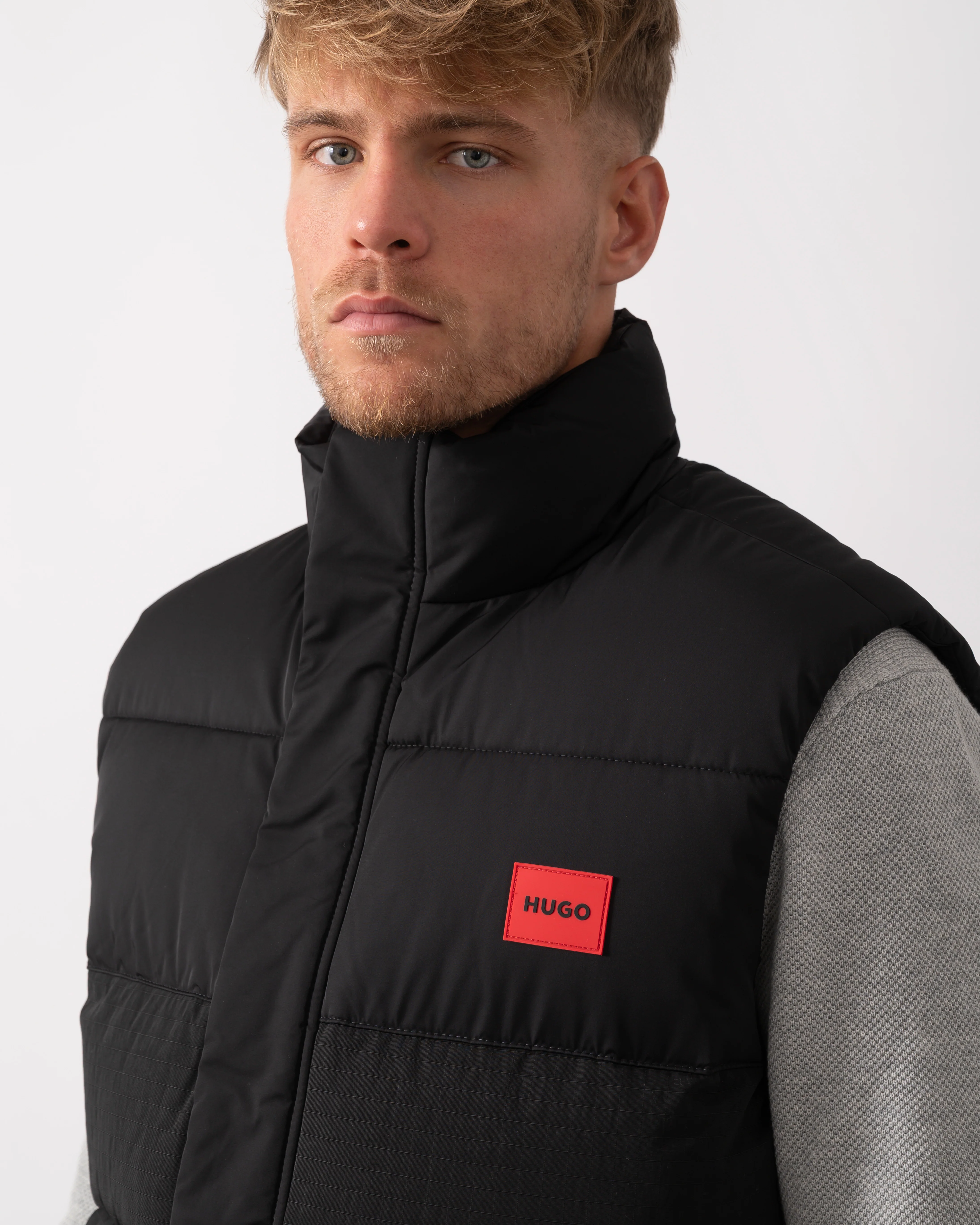 HUGO Baltino2541 Mens Gilet 50549787 - Black 001 - Image 3