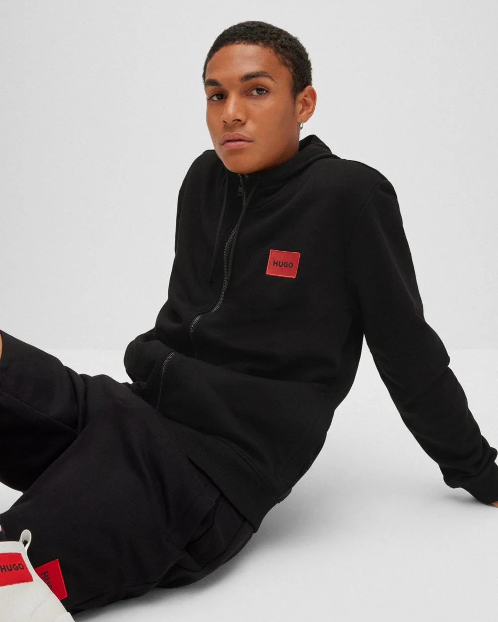 HUGO Daple212 Mens Zip Through Hoodie - Black 001 - Image 3