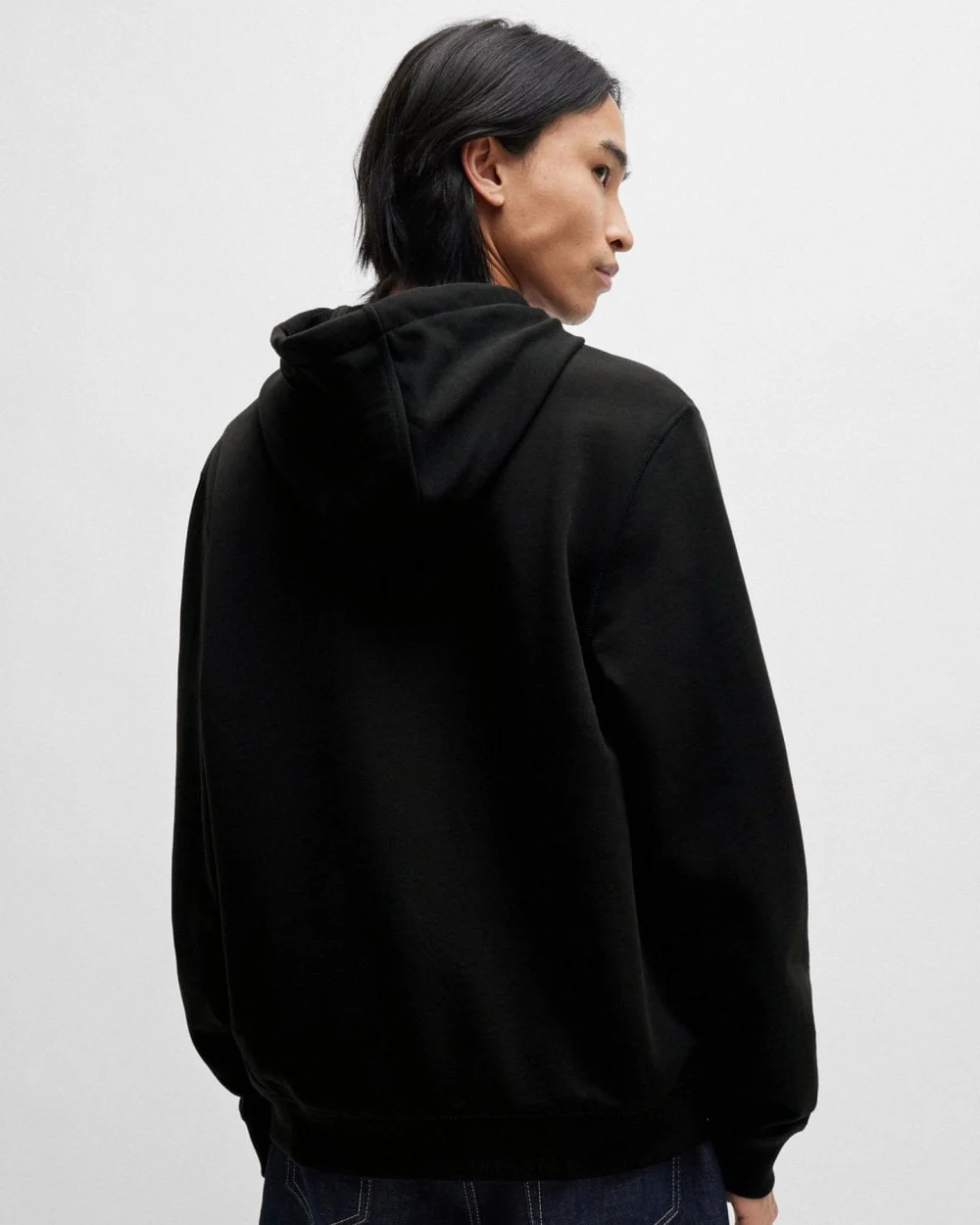 HUGO Daratschi214 Label Logo Mens Hoodie - Black 001 - Image 2