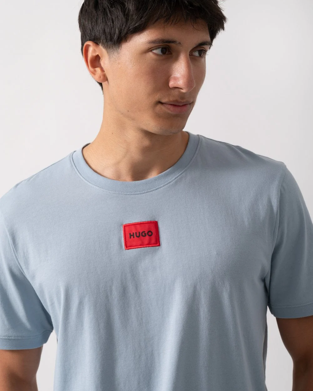 HUGO Diragolino212 Label Logo Mens T-Shirt - Open Blue 483 - Image 2