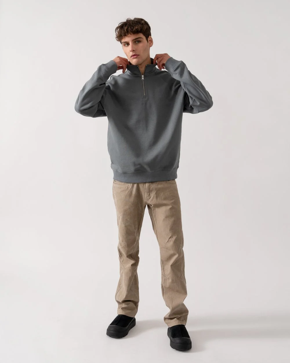 HUGO Durty244 Mens 1/4 Zip Sweatshirt - Open Grey 086 - Image 3