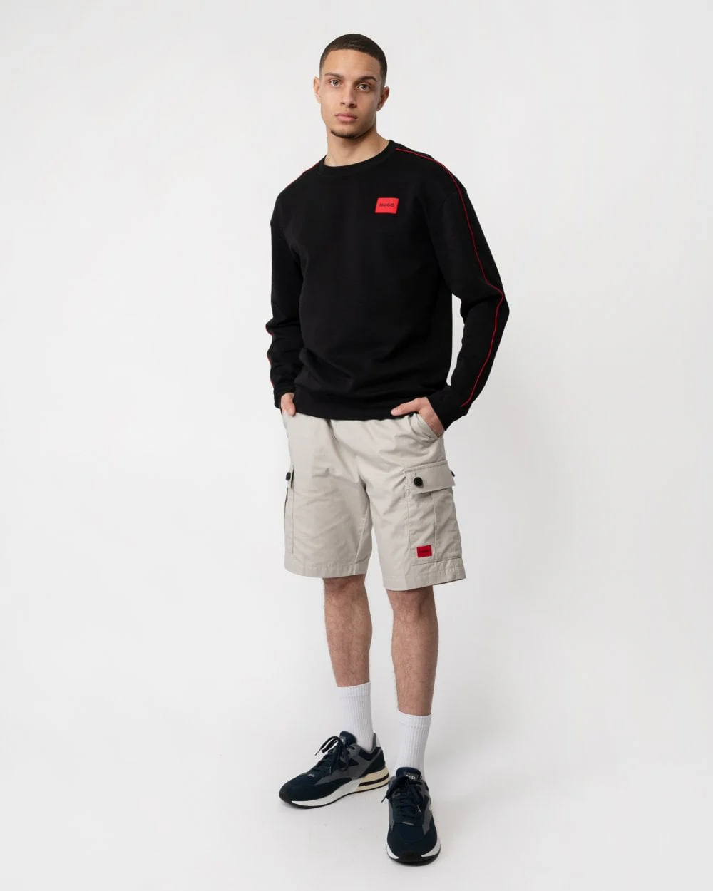 HUGO Mens Badge Logo Crew Neck Loungewear Sweatshirt - Image 3