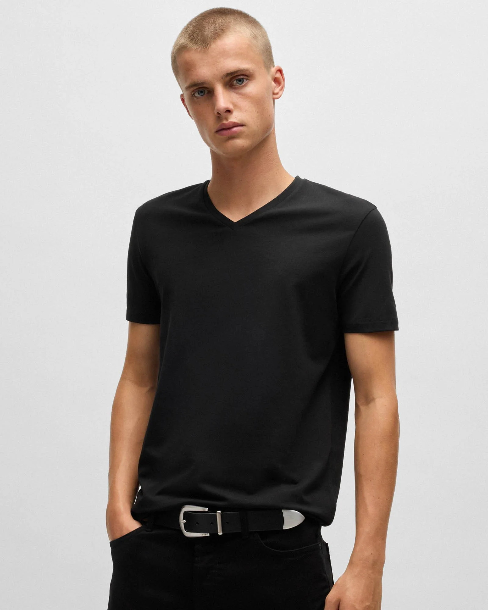 HUGO-V 2-Pack Mens V-Neck T-Shirts in Stretch Cotton - White/Black 960 - Image 4