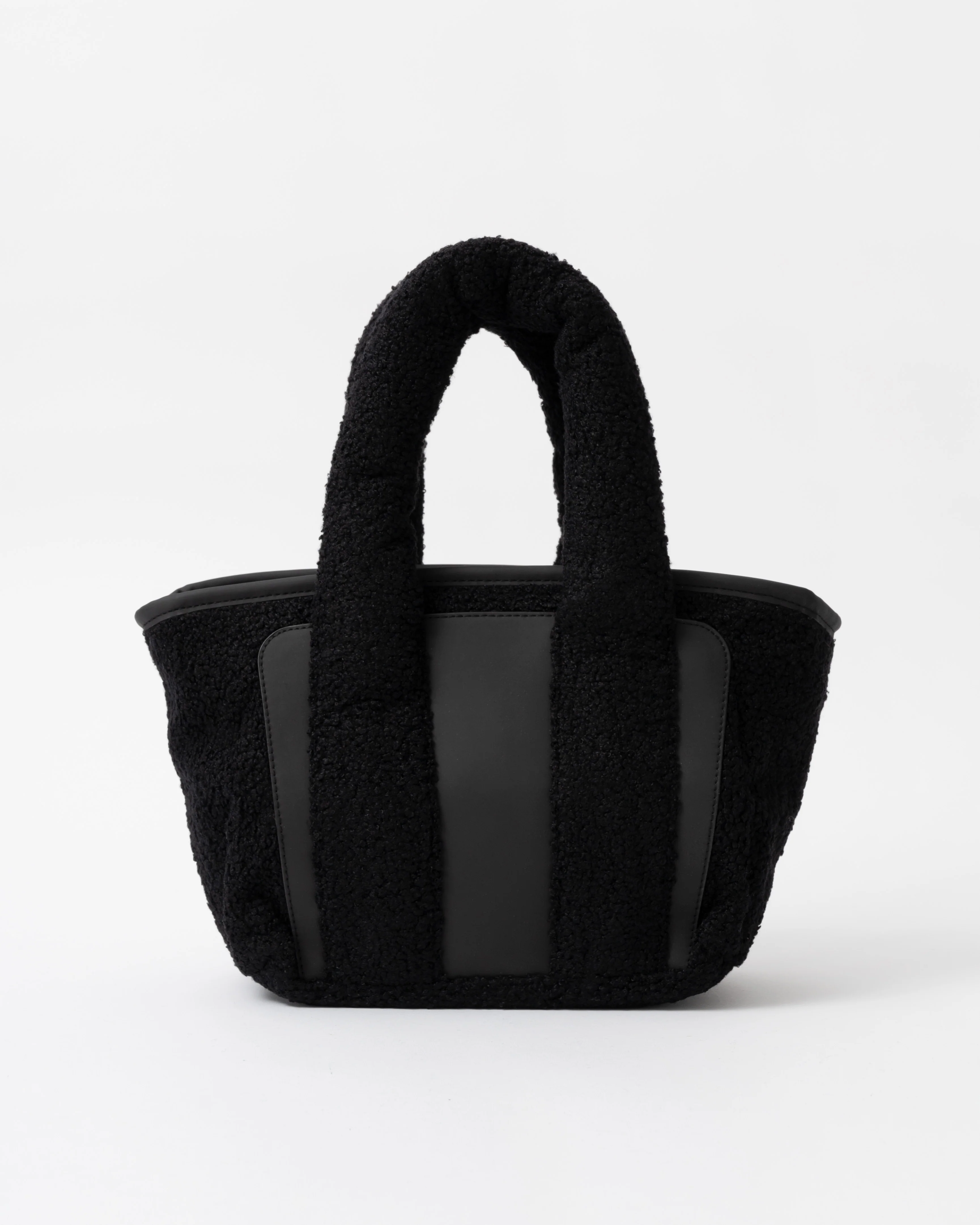 Hunter Alloa Borg Crossbody - Black - Image 3
