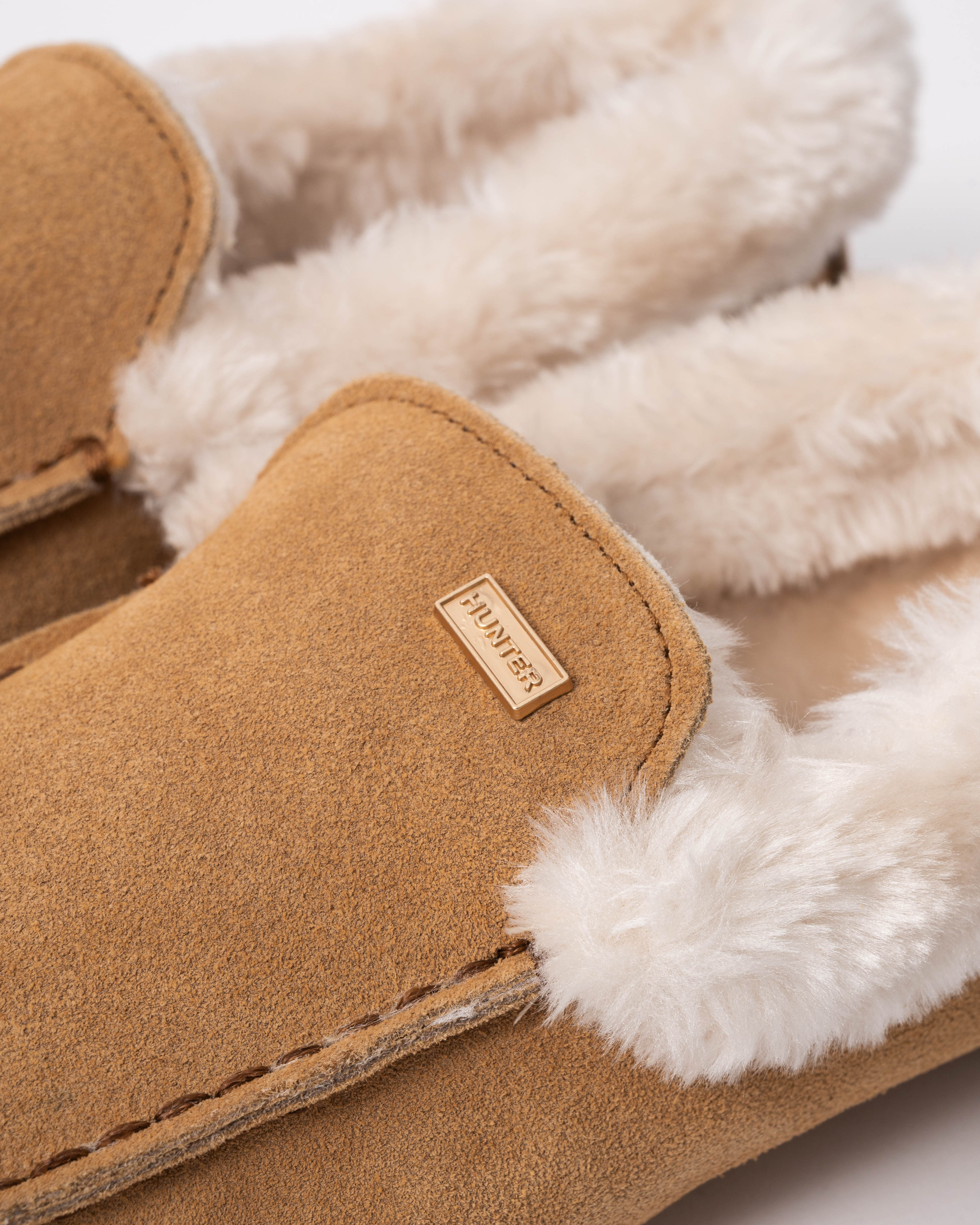 Hunter Womens Sherpa Collar Moccasin Slippers - Biscuit - Image 6