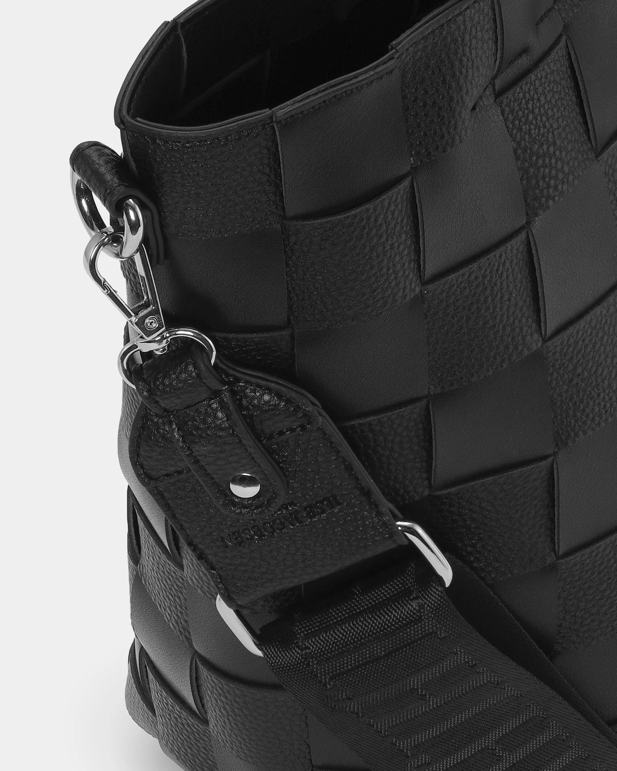 Ilse Jacobsen Chip Braided Womens Cross-Body Shopper - Black 001 - Image 4