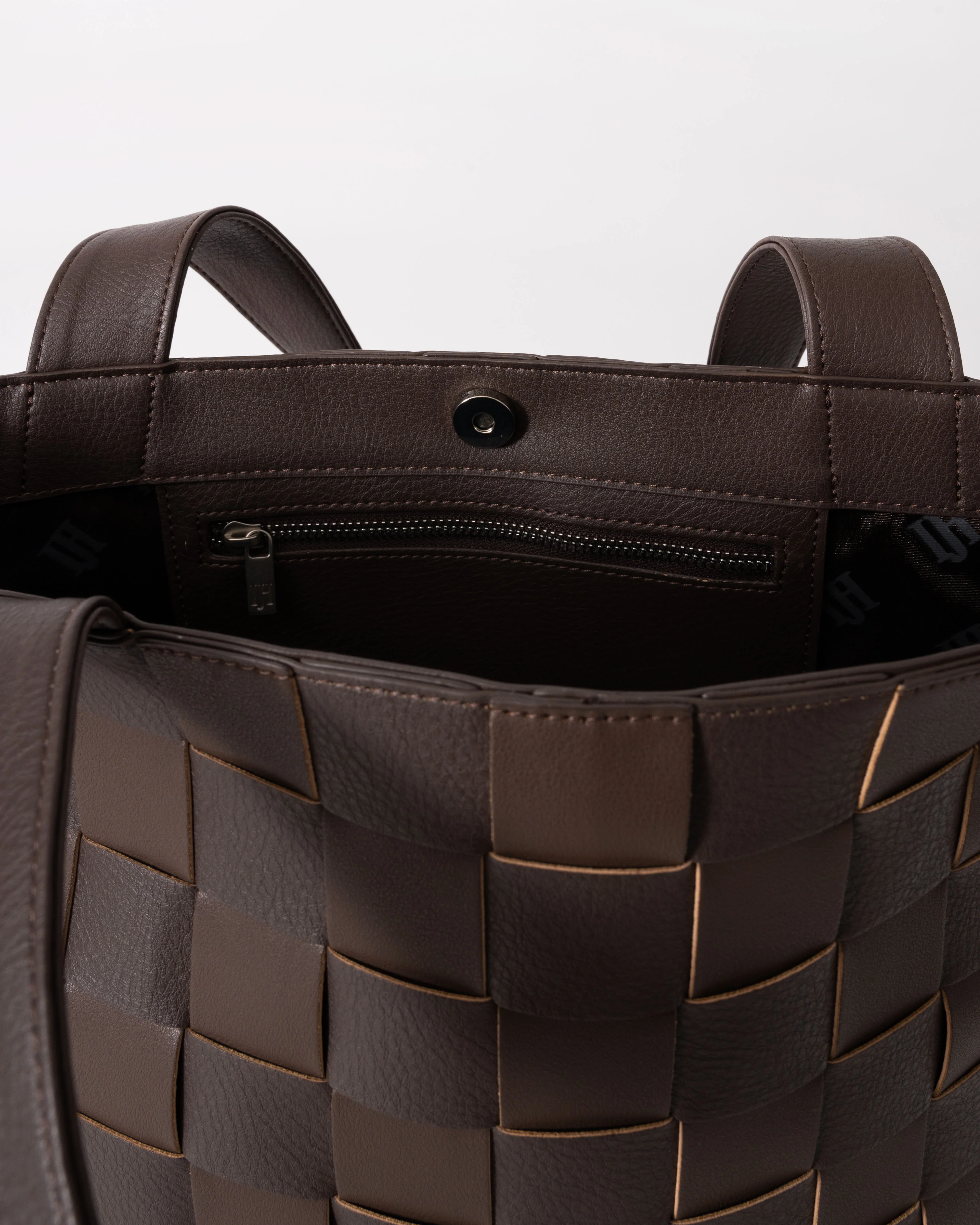 Ilse Jacobsen Chip Braided Cross-Body Shopper - Chocolate Brown 229 - Image 6
