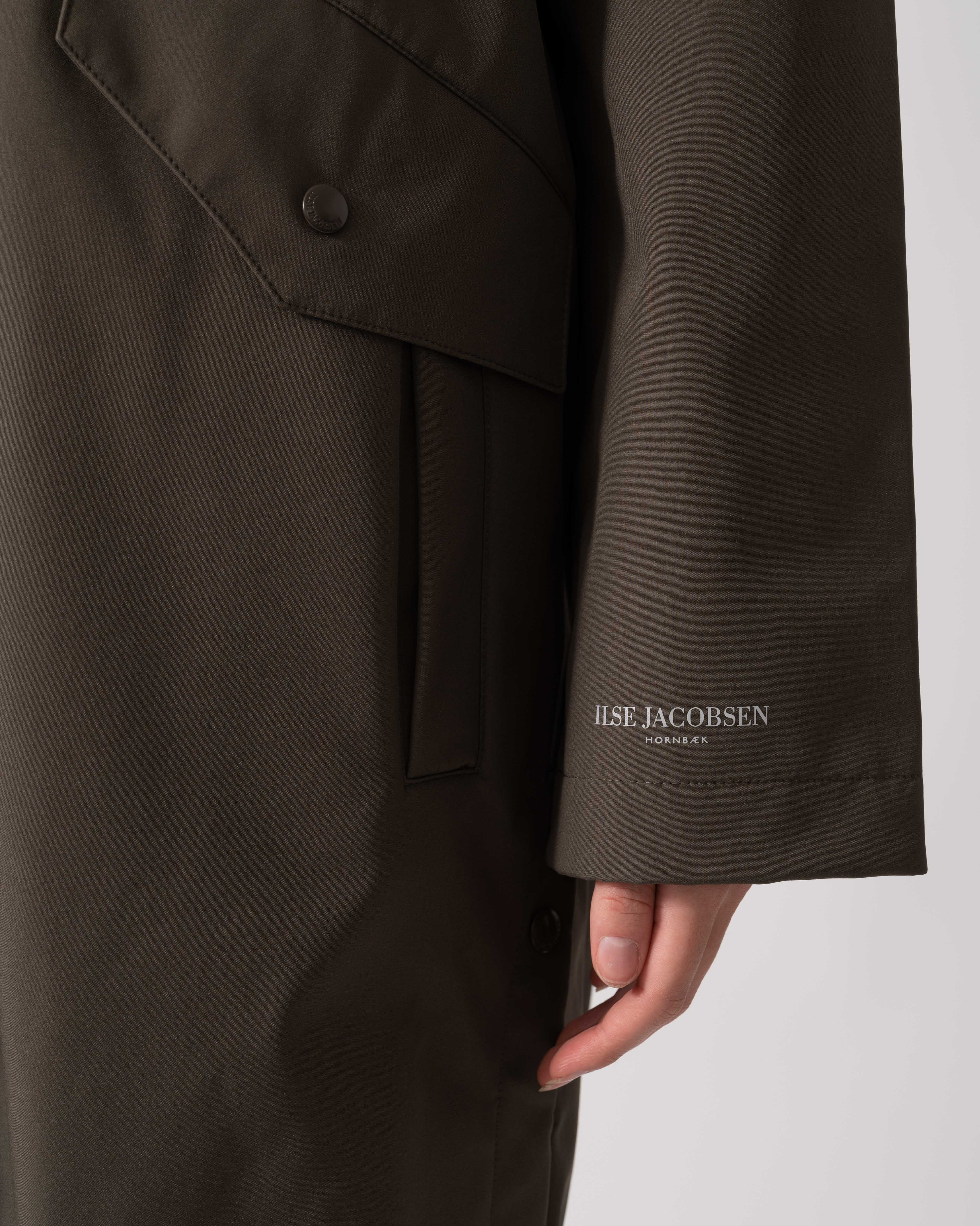 Ilse Jacobsen Daybreak Womens Long Softshell Raincoat - Wren 259 - Image 6