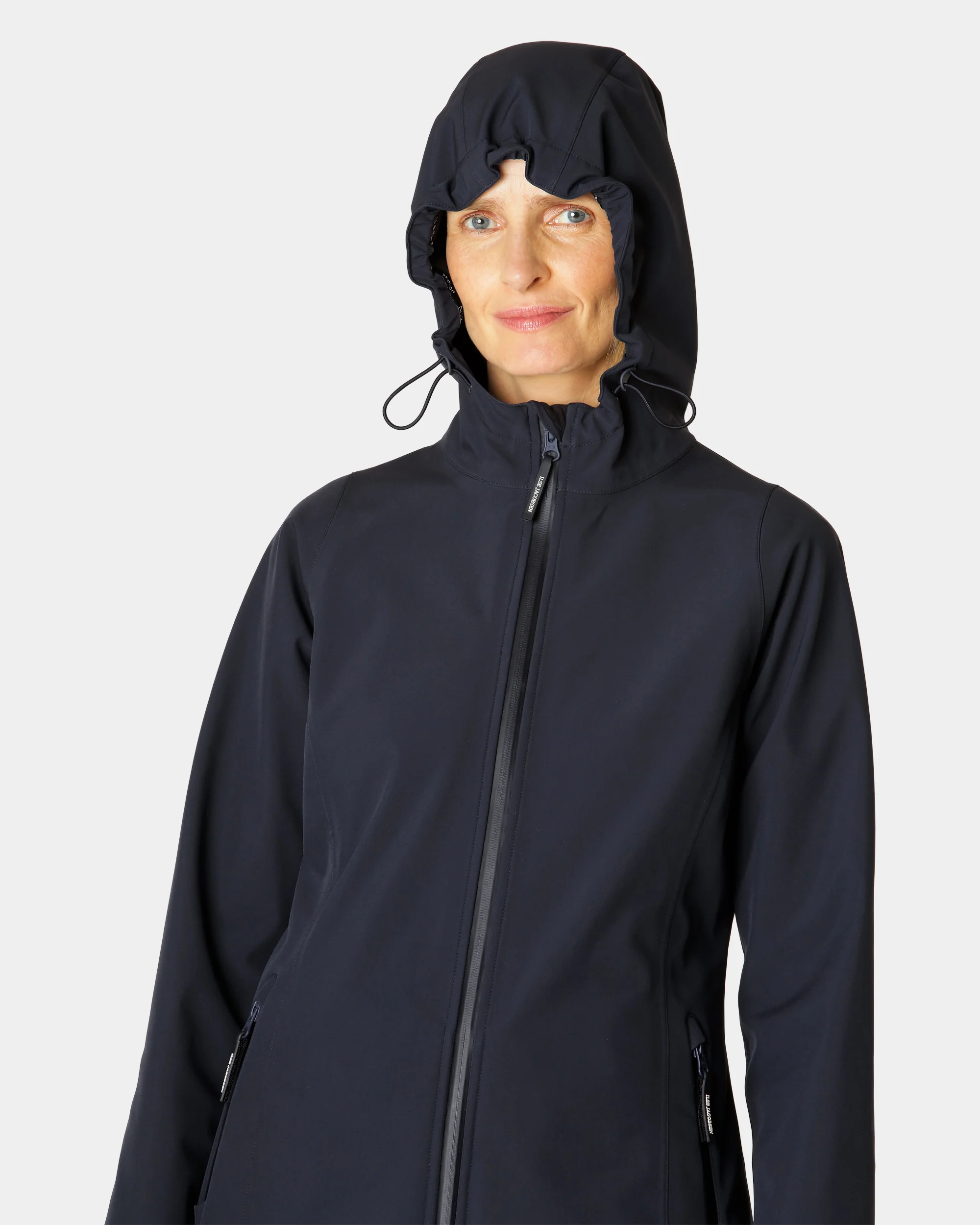 Ilse Jacobsen Daybreak Womens Softshell Raincoat - Dark Indigo 660 - Image 3