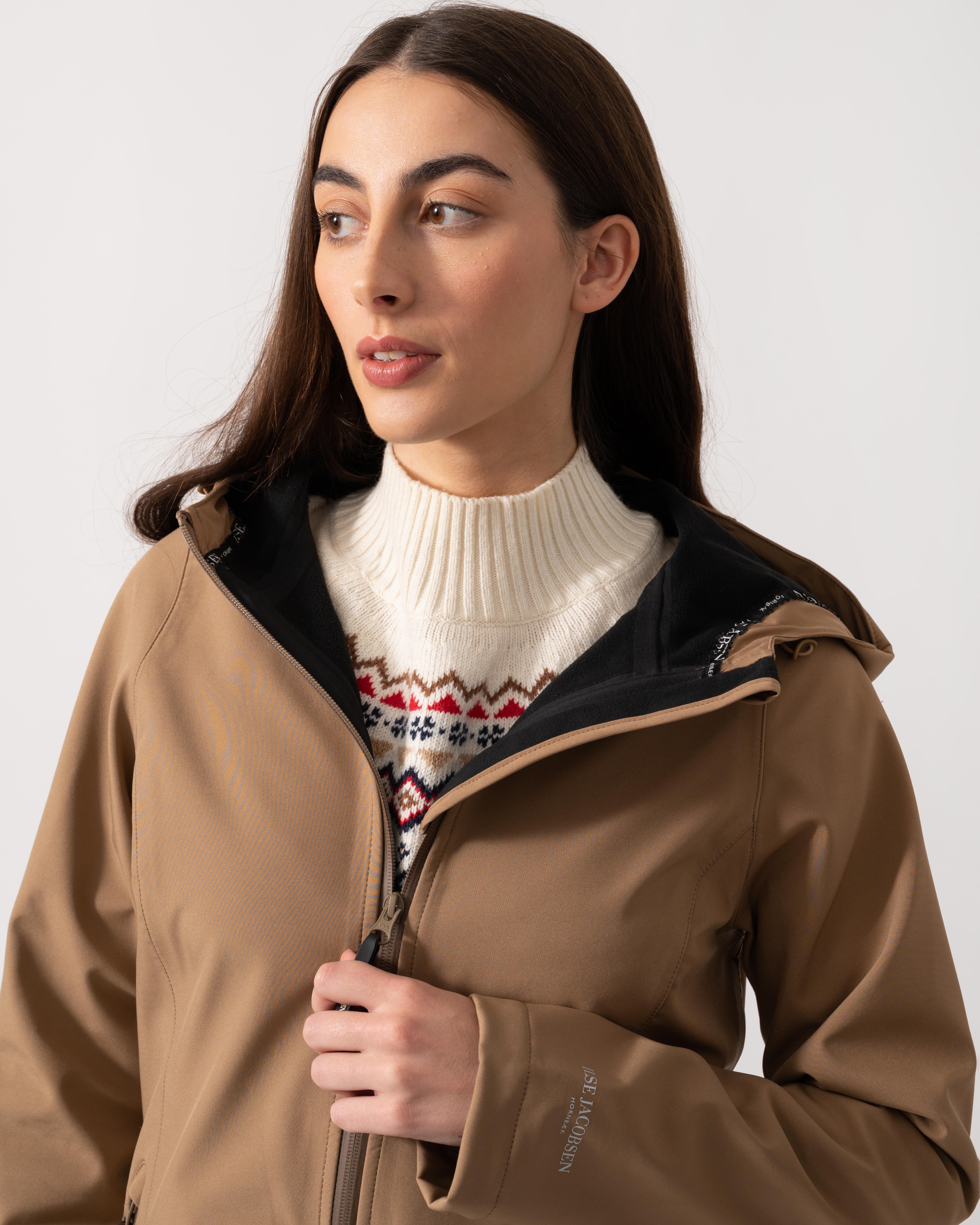 Ilse Jacobsen Daybreak Womens Softshell Raincoat - Mocca 248 - Image 2