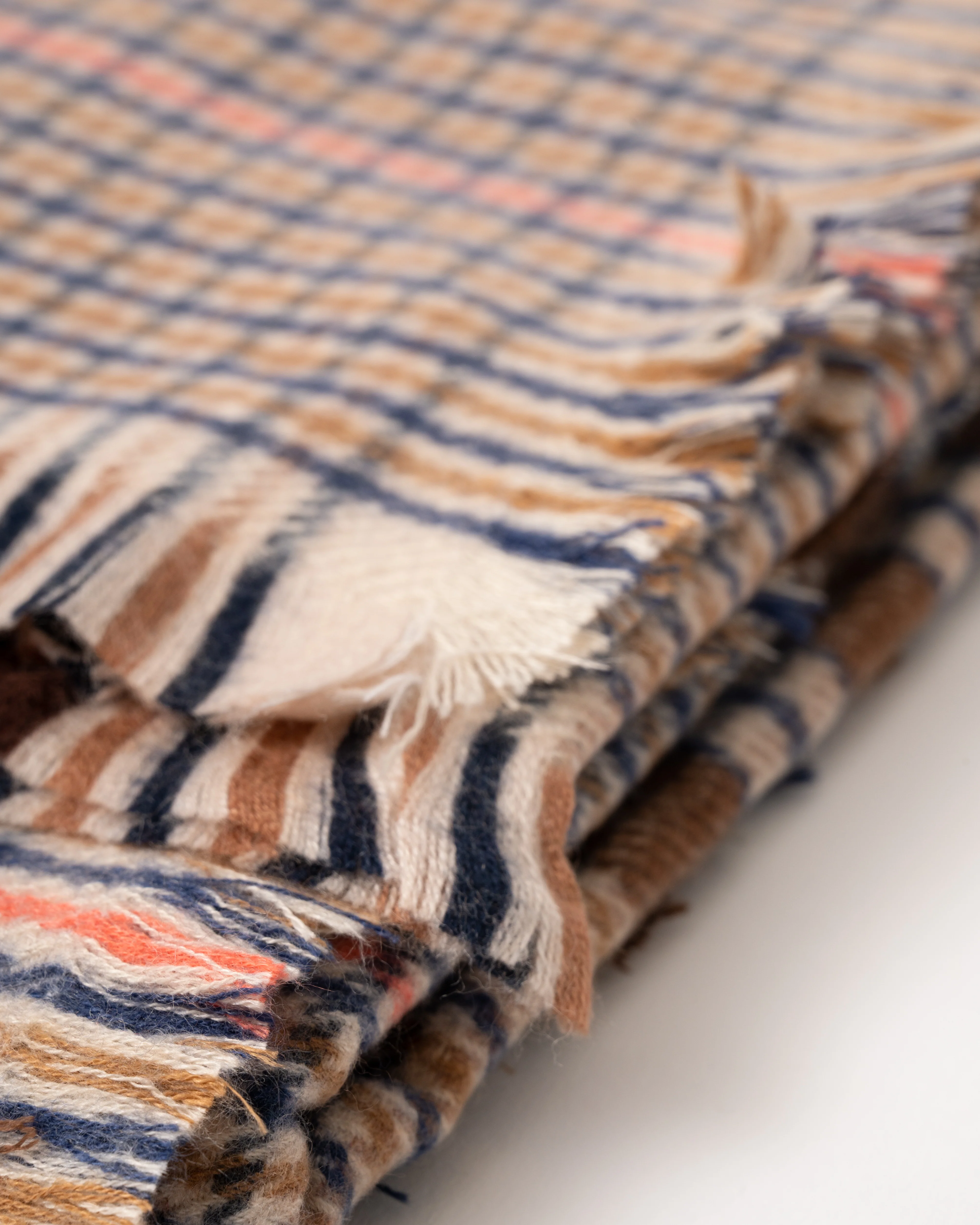 Joules Bracewell Womens Scarf - Neutral - Image 2