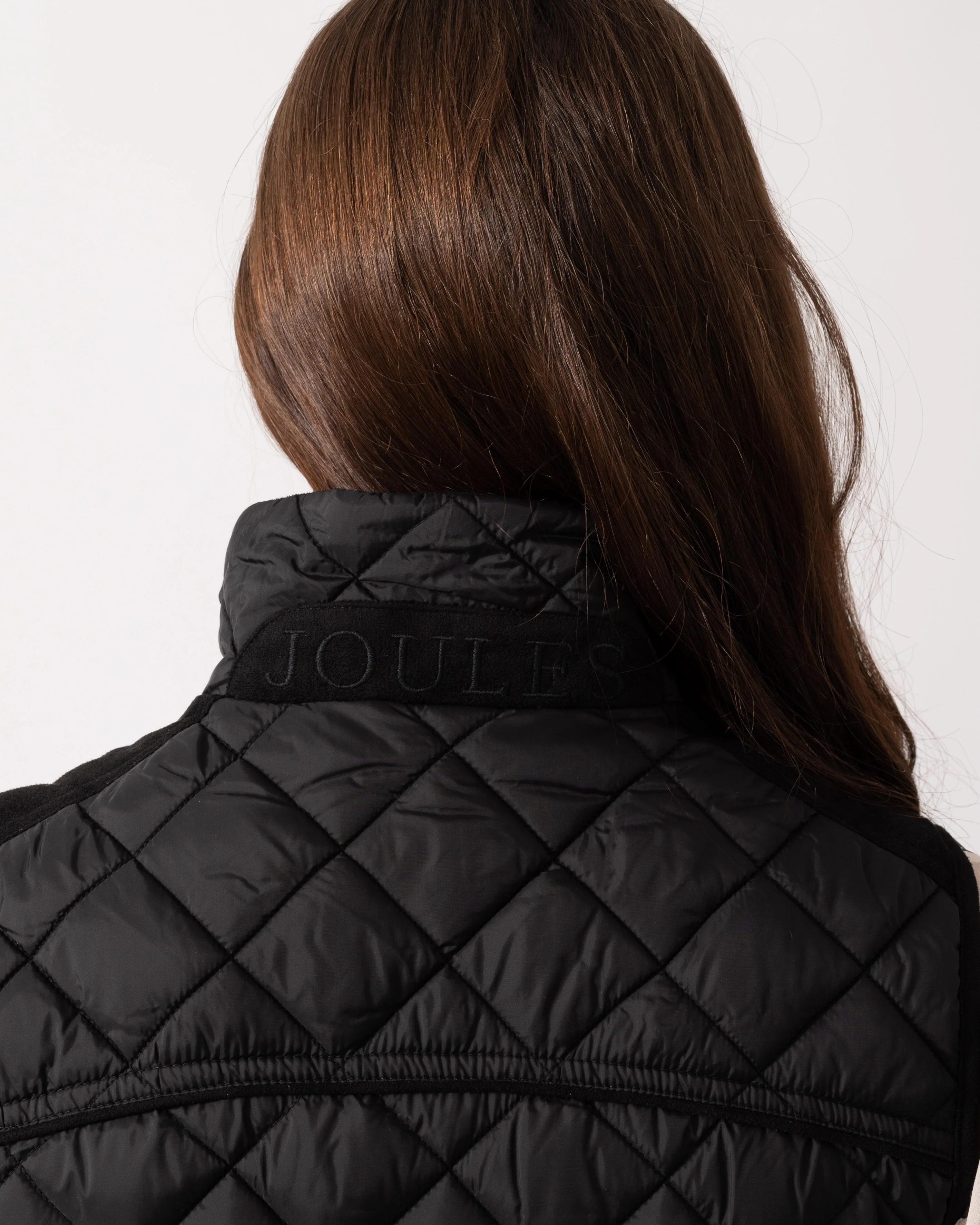 Joules Braemar Luxe Womens Quilted Gilet - Black - Image 5