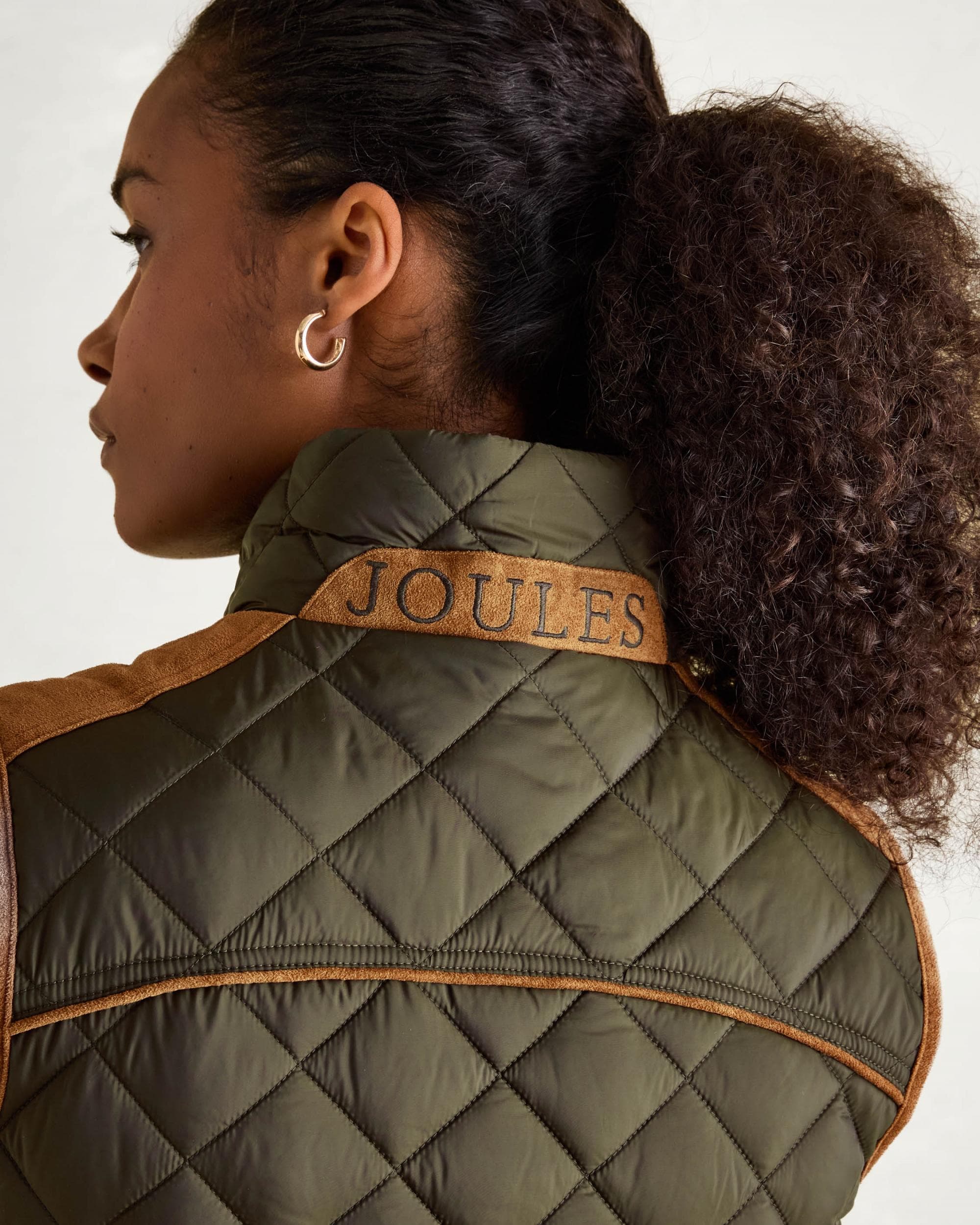 Joules Braemar Luxe Womens Quilted Gilet - Green - Image 4