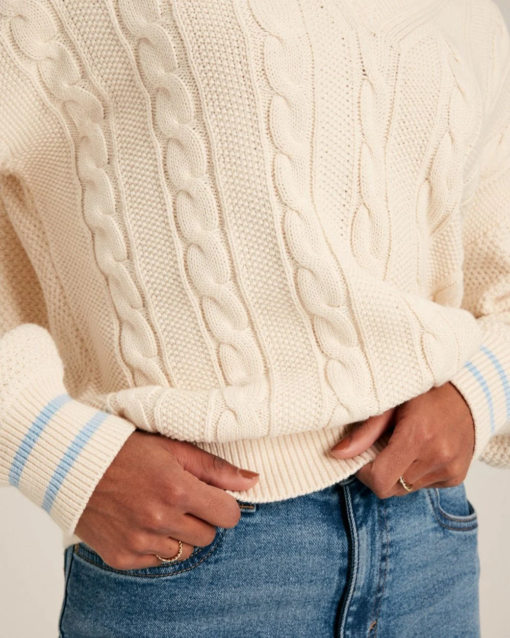 Joules Dibly Womens V-Neck Cable Knit Jumper - Cream/Blue - Image 4