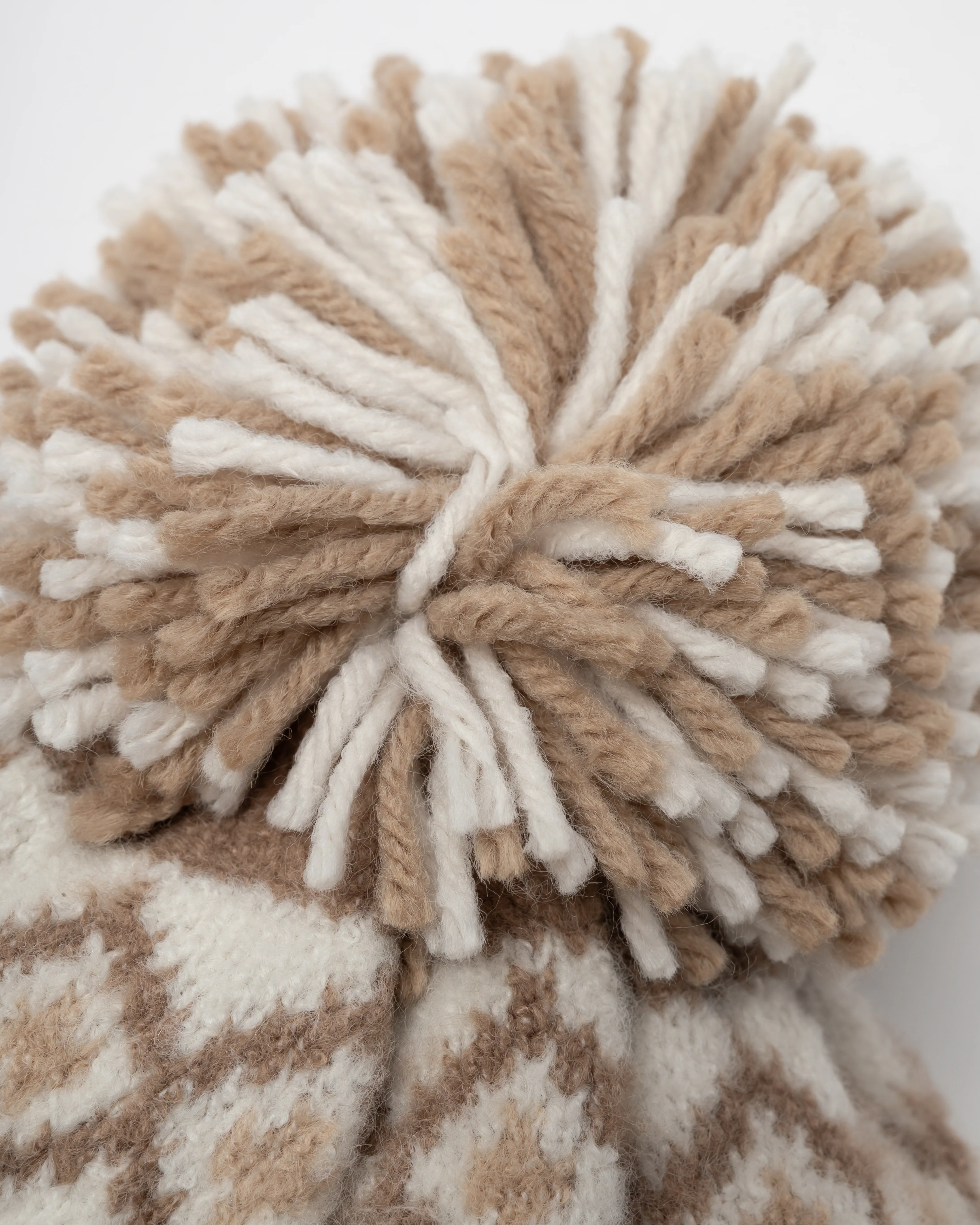 Joules Kara Womens Bobble Hat - Neutral - Image 3