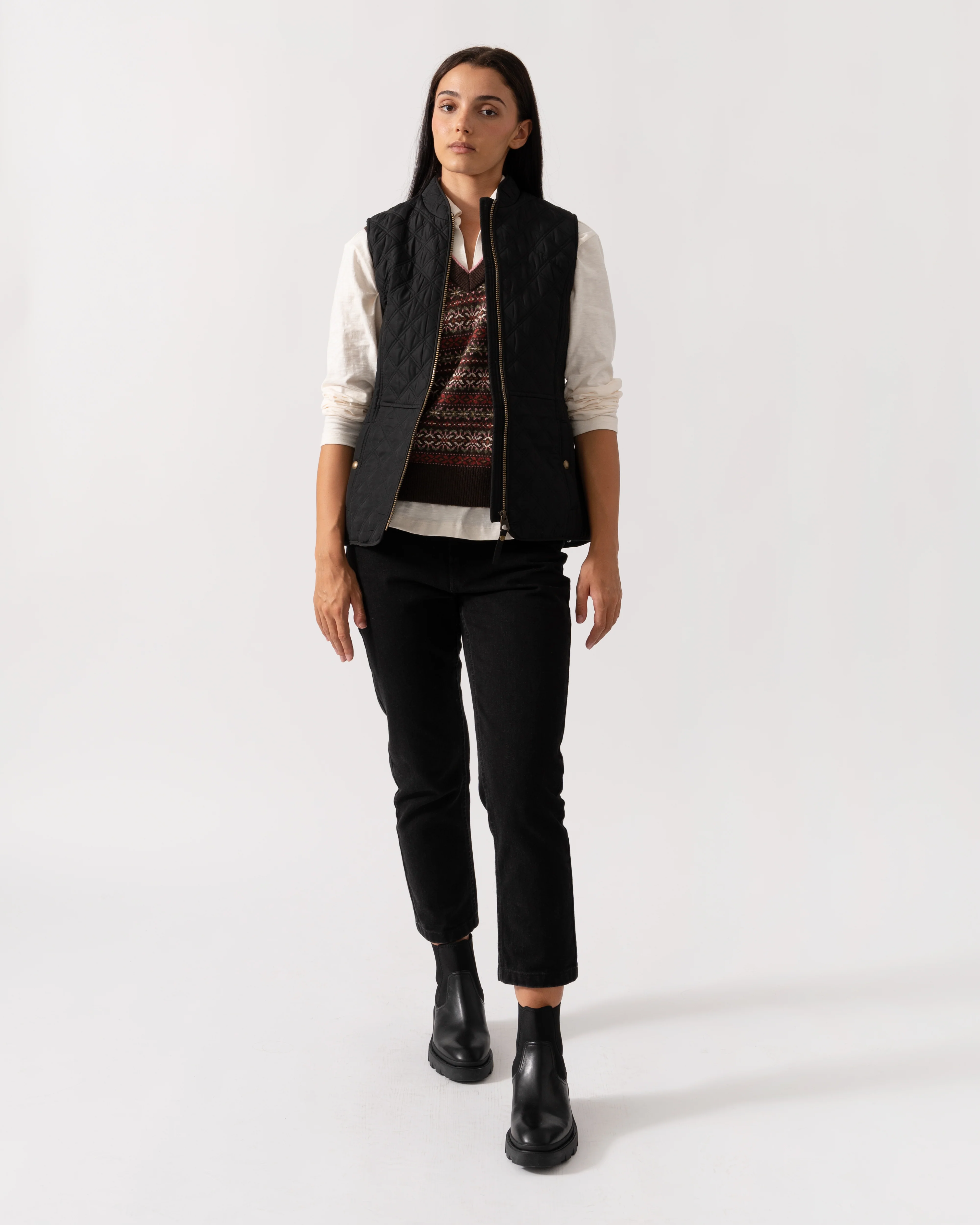Joules Minx Womens Diamond Quilt Gilet - Black - Image 3