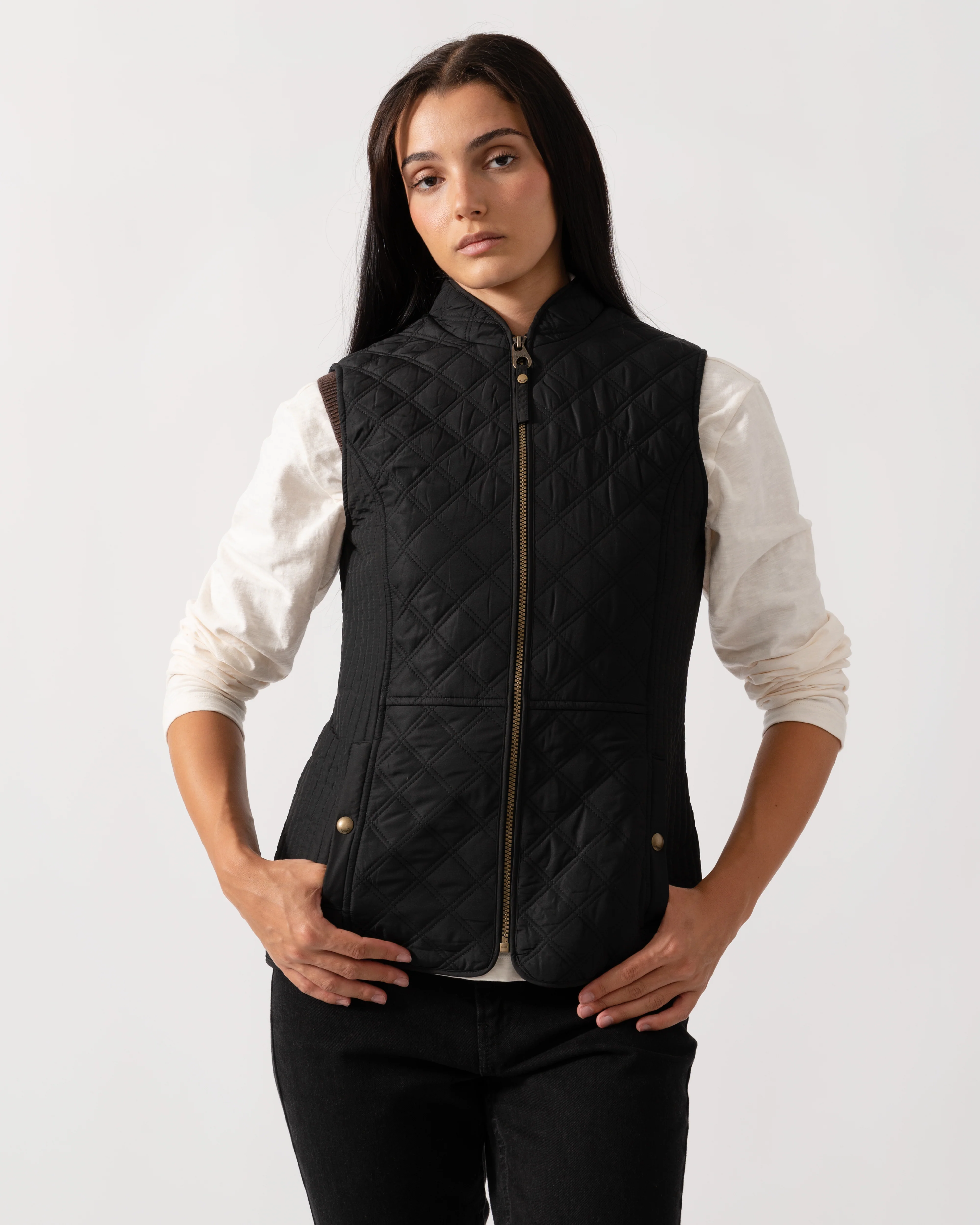 Joules Minx Womens Diamond Quilt Gilet - Black - Image 4