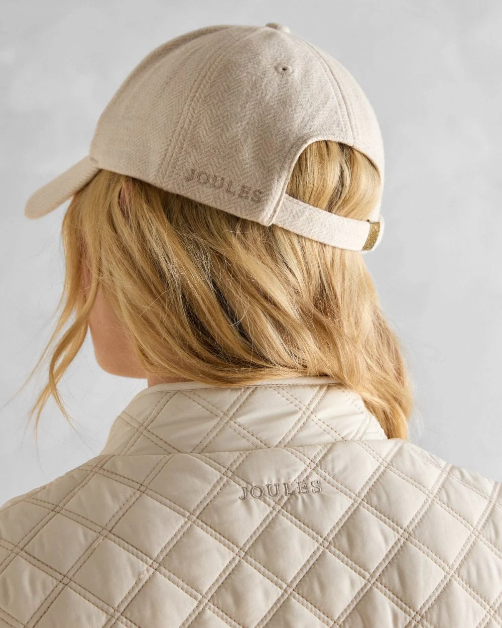Joules Minx Womens Diamond Quilt Gilet - Cream - Image 4
