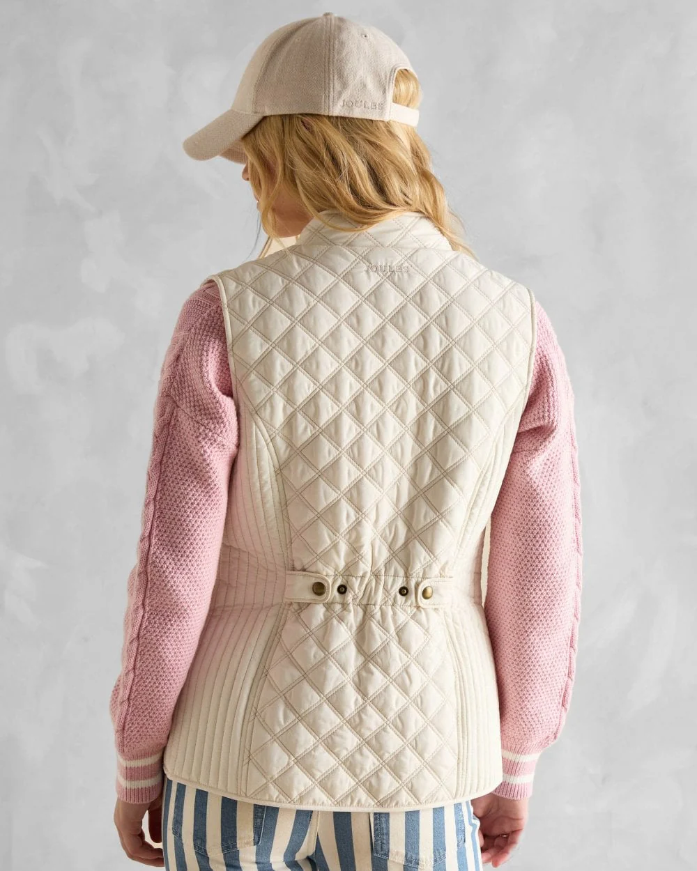 Joules Minx Womens Diamond Quilt Gilet - Cream - Image 5