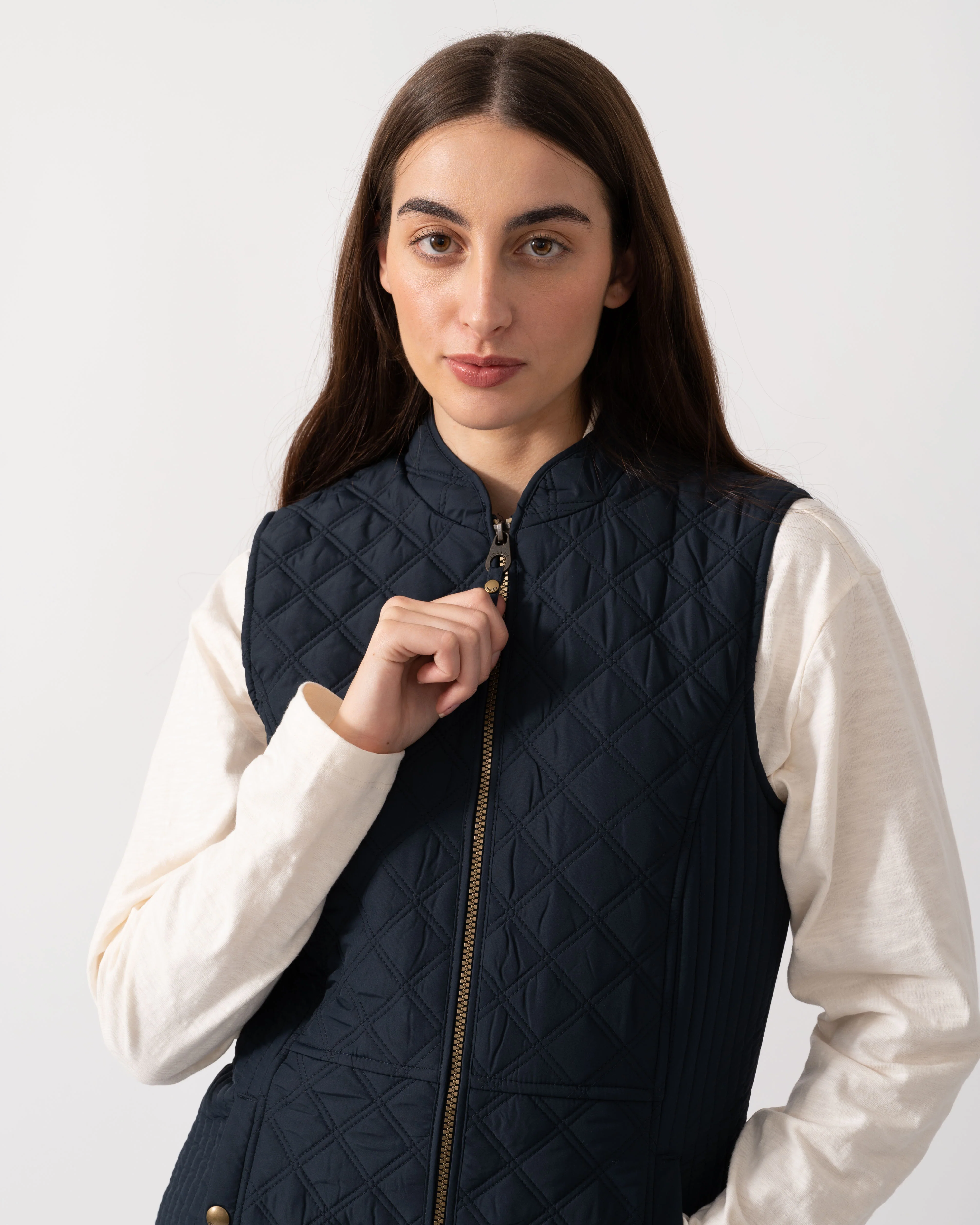 Joules Minx Womens Diamond Quilt Gilet - Dark Navy - Image 4