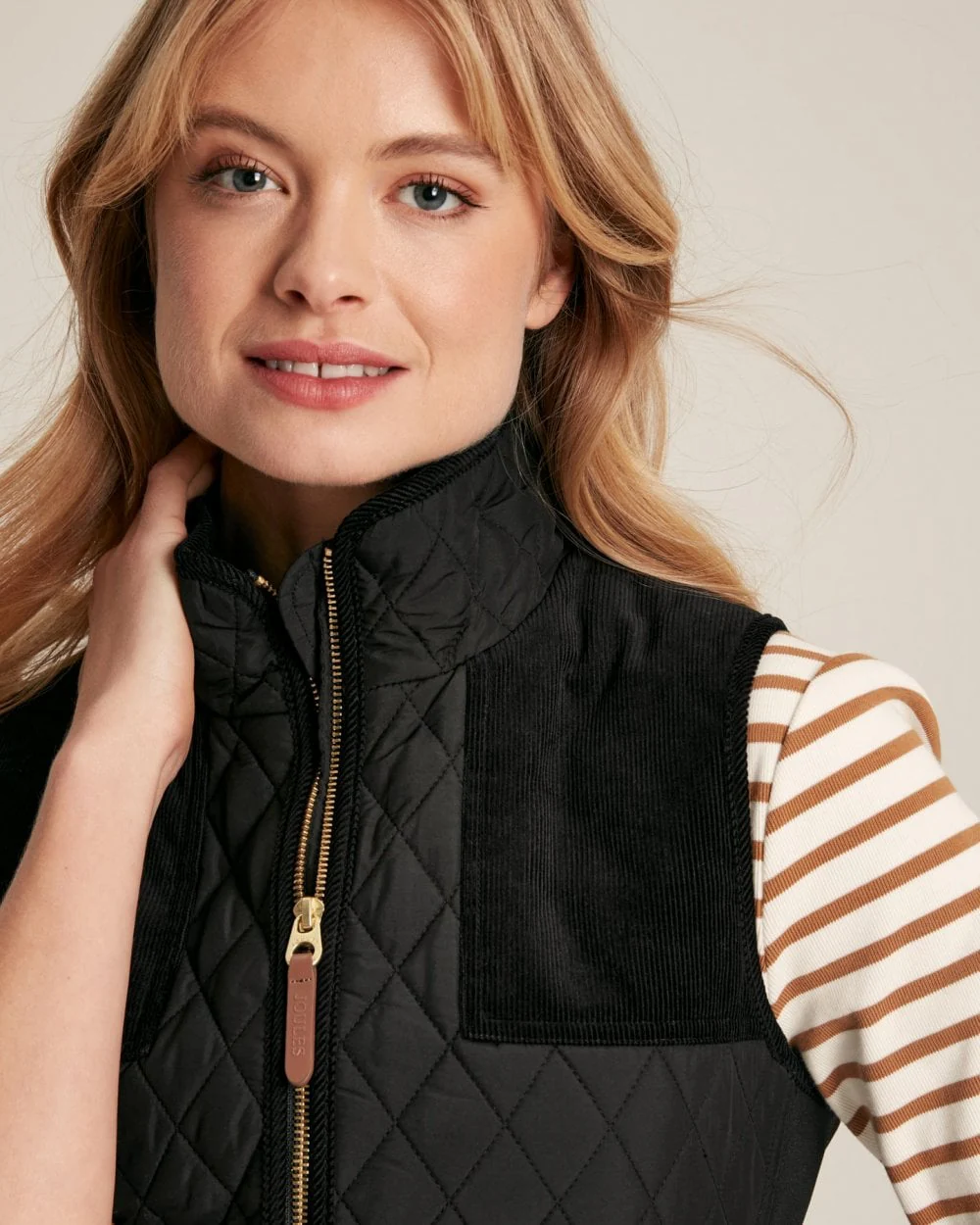 Joules Stately Womens Diamond Quilt Gilet 224332 - Image 2