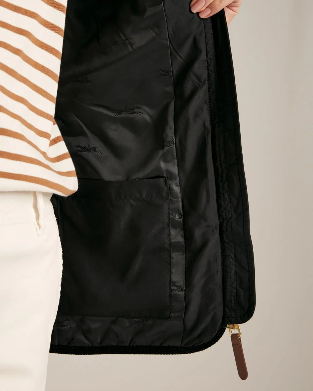 Joules Stately Womens Diamond Quilt Gilet 224332 - Image 5
