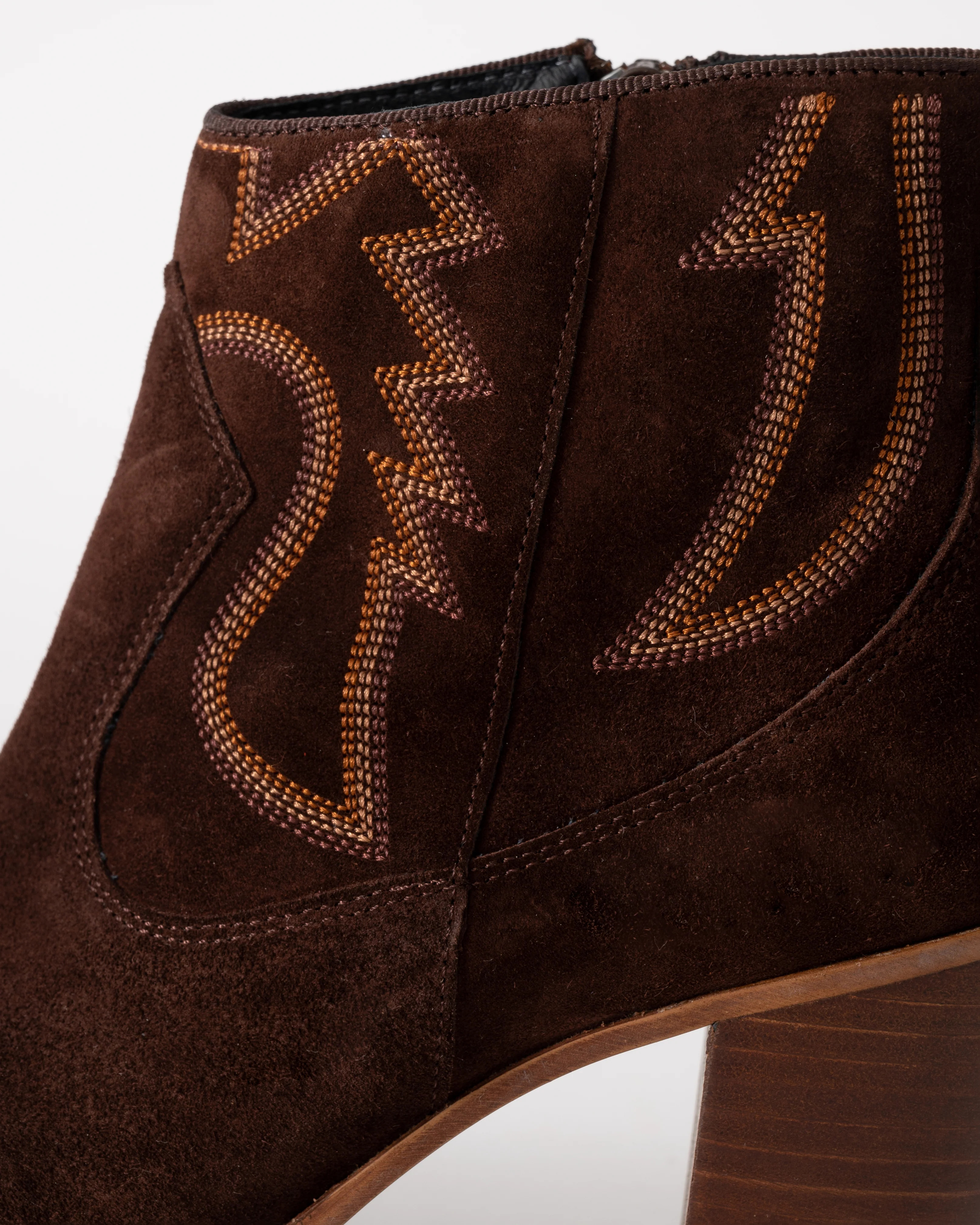 Kanna Adele Womens Suede Ankle Boots - Image 3