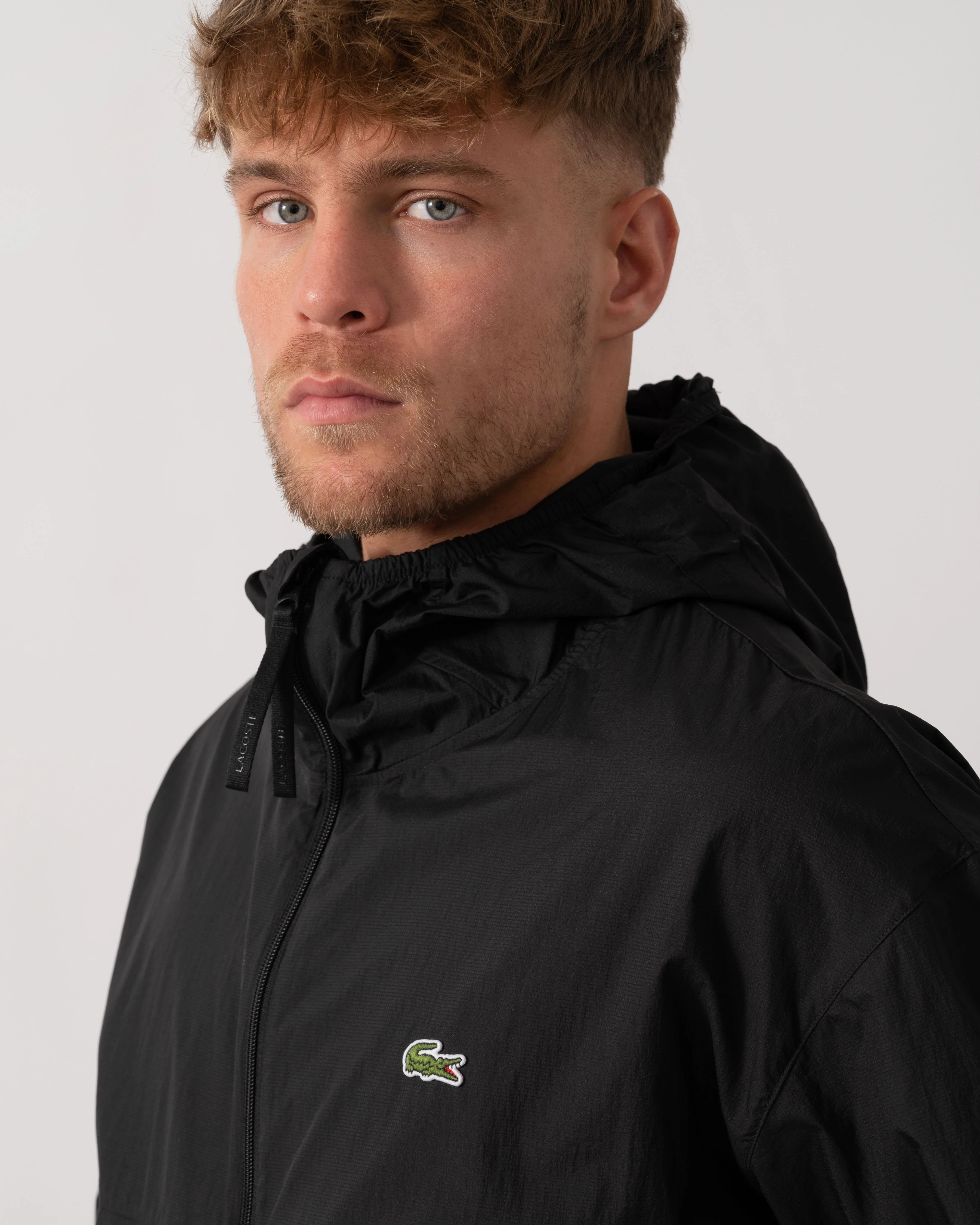 Lacoste Lightweight Packable Water-Repellent Ripstop Jacket - Black 031 - Image 3