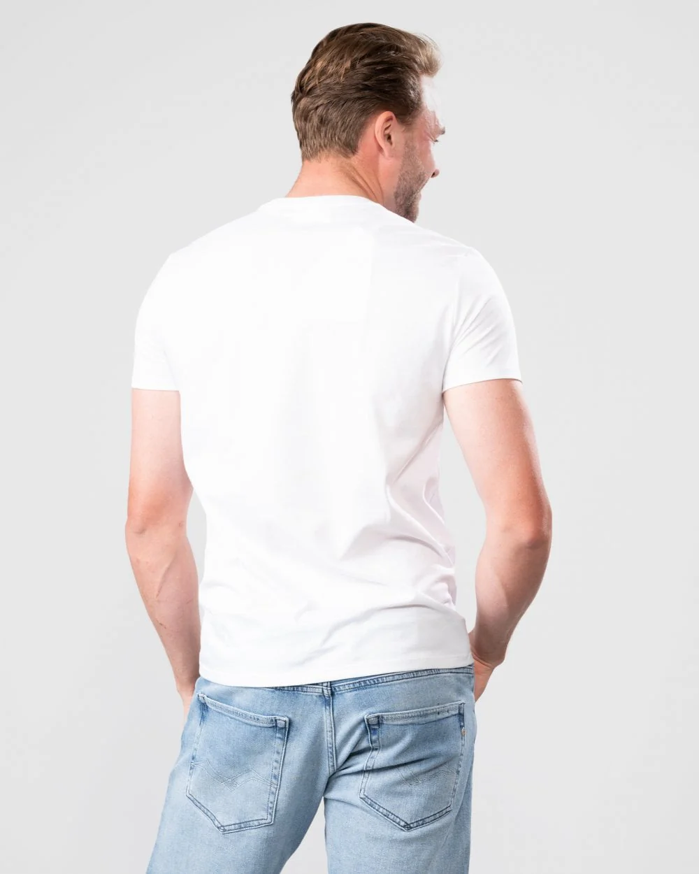 Lacoste Mens Crew Neck Pima Cotton Jersey T-Shirt - White 001 - Image 5