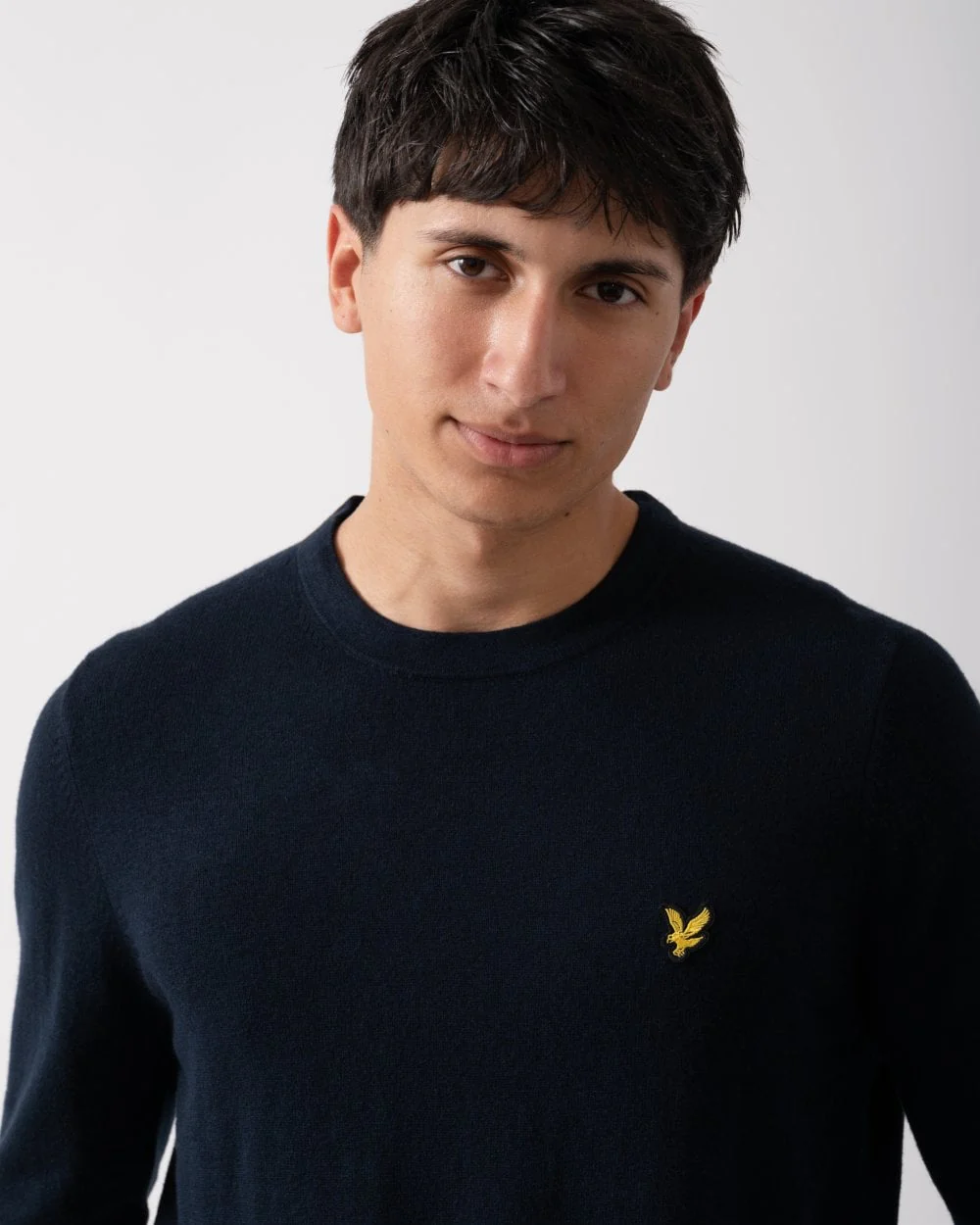 Lyle & Scott Cotton Merino Mens Crew Neck Jumper - Z271 Dark Navy - Image 2