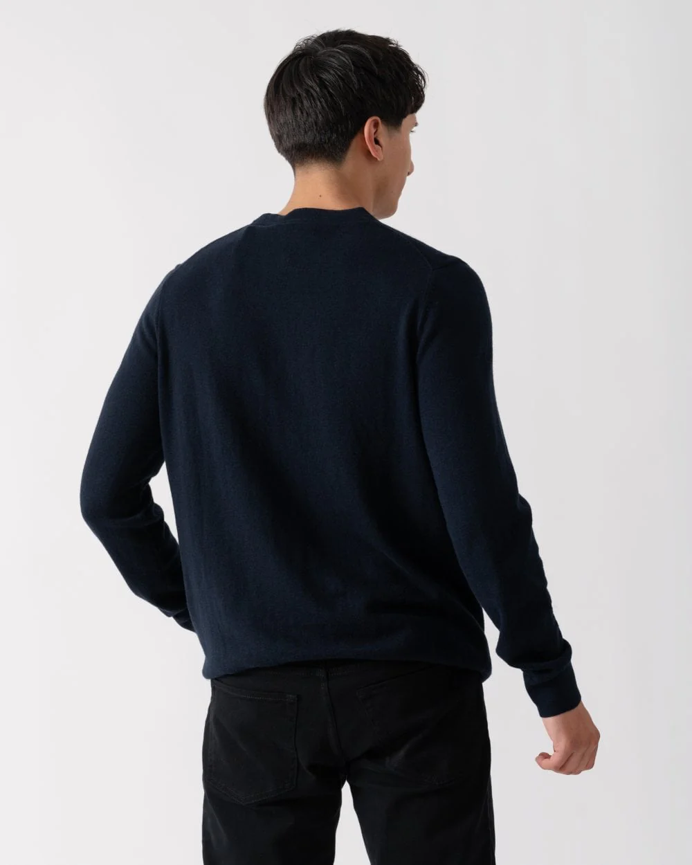 Lyle & Scott Cotton Merino Mens Crew Neck Jumper - Z271 Dark Navy - Image 4