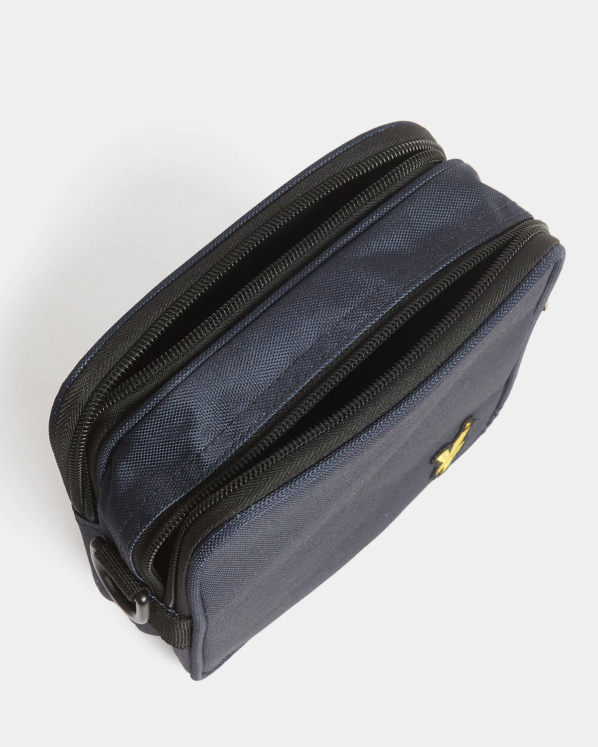 Lyle & Scott Cross Body Bag - Z271 Dark Navy - Image 2