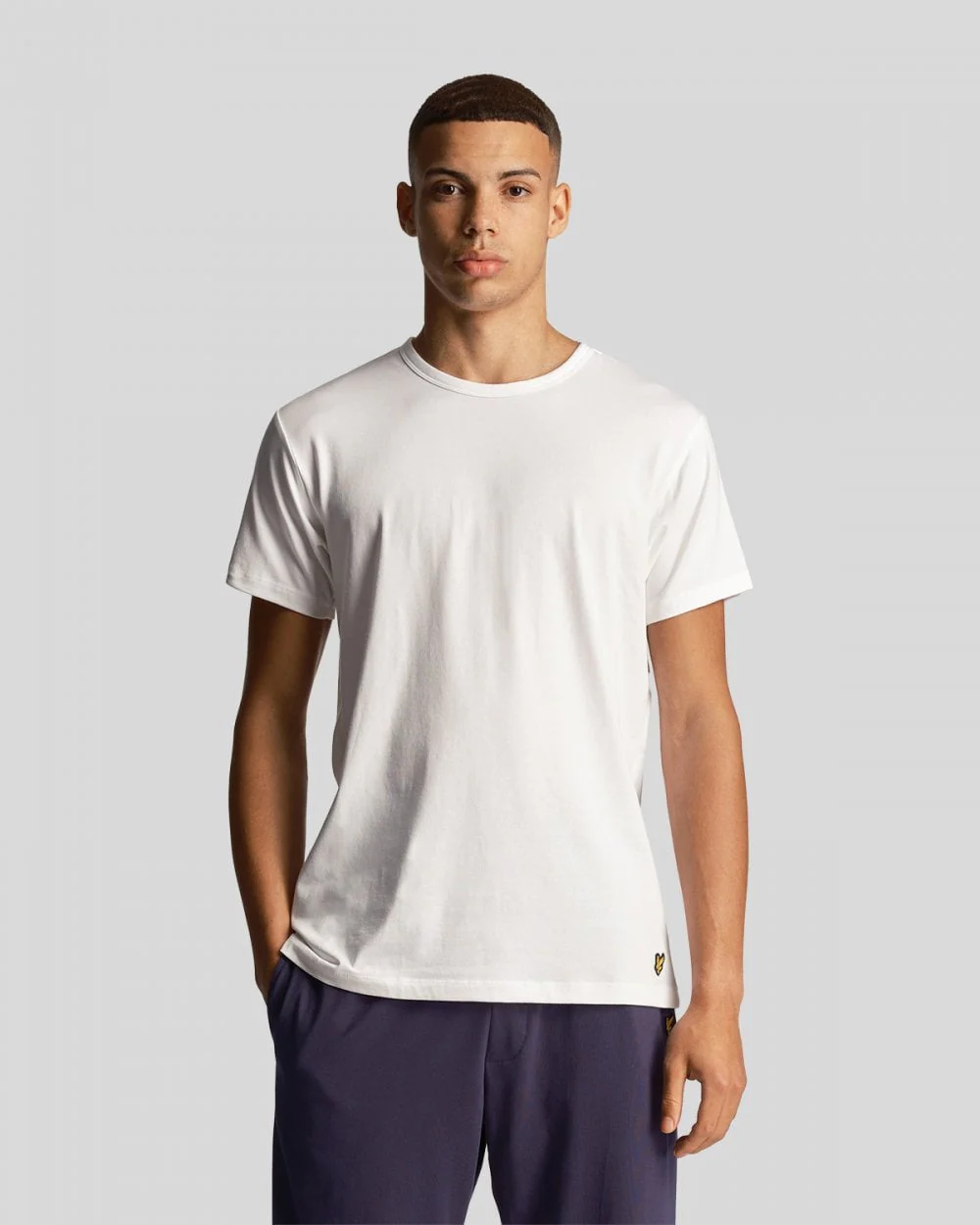 Lyle & Scott Mens Basic 3 Pack T-shirt - X044 Jet Black/Mid Grey Marl/White - Image 4