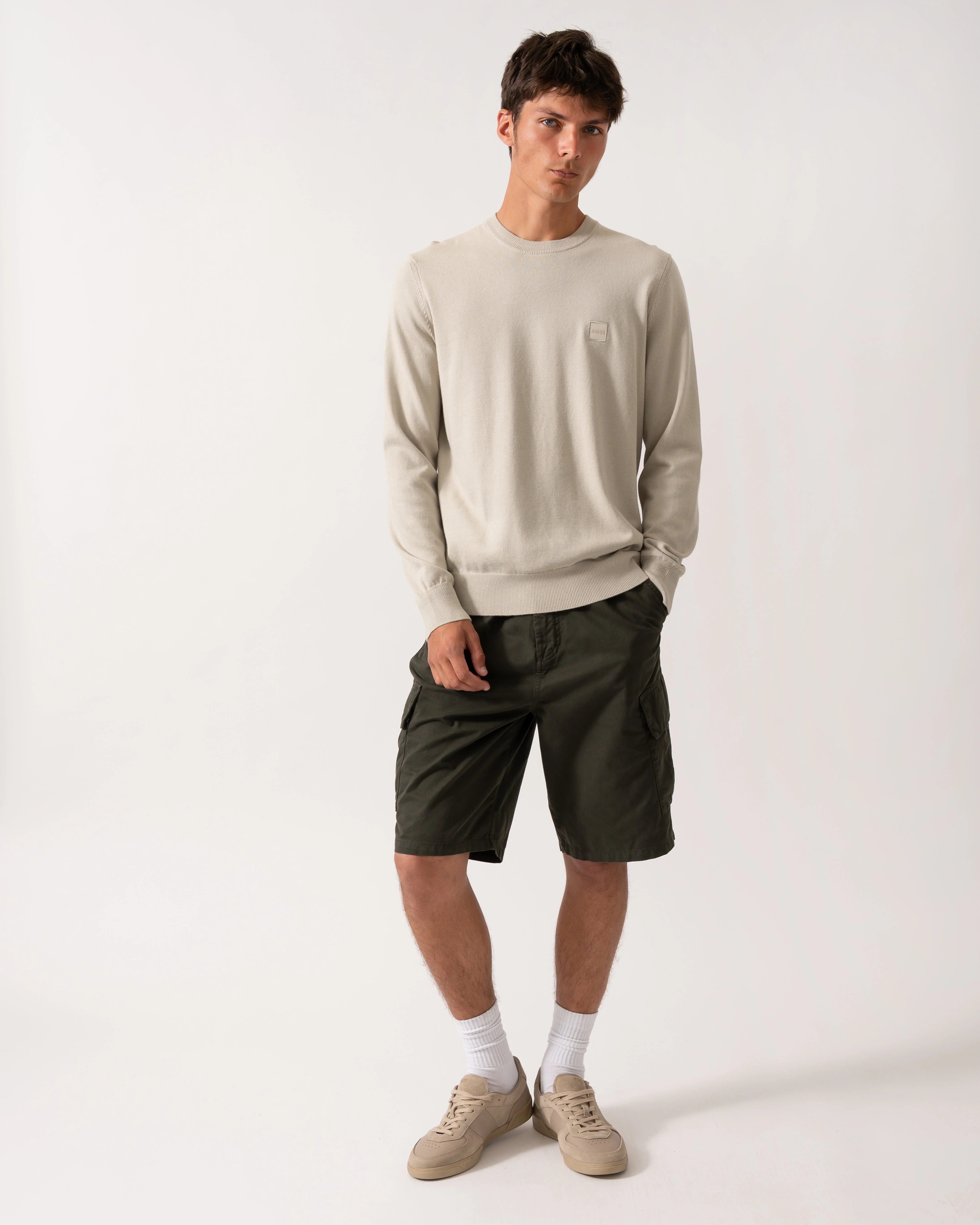 Lyle & Scott Mens Cargo Shorts - W485 Olive - Image 2