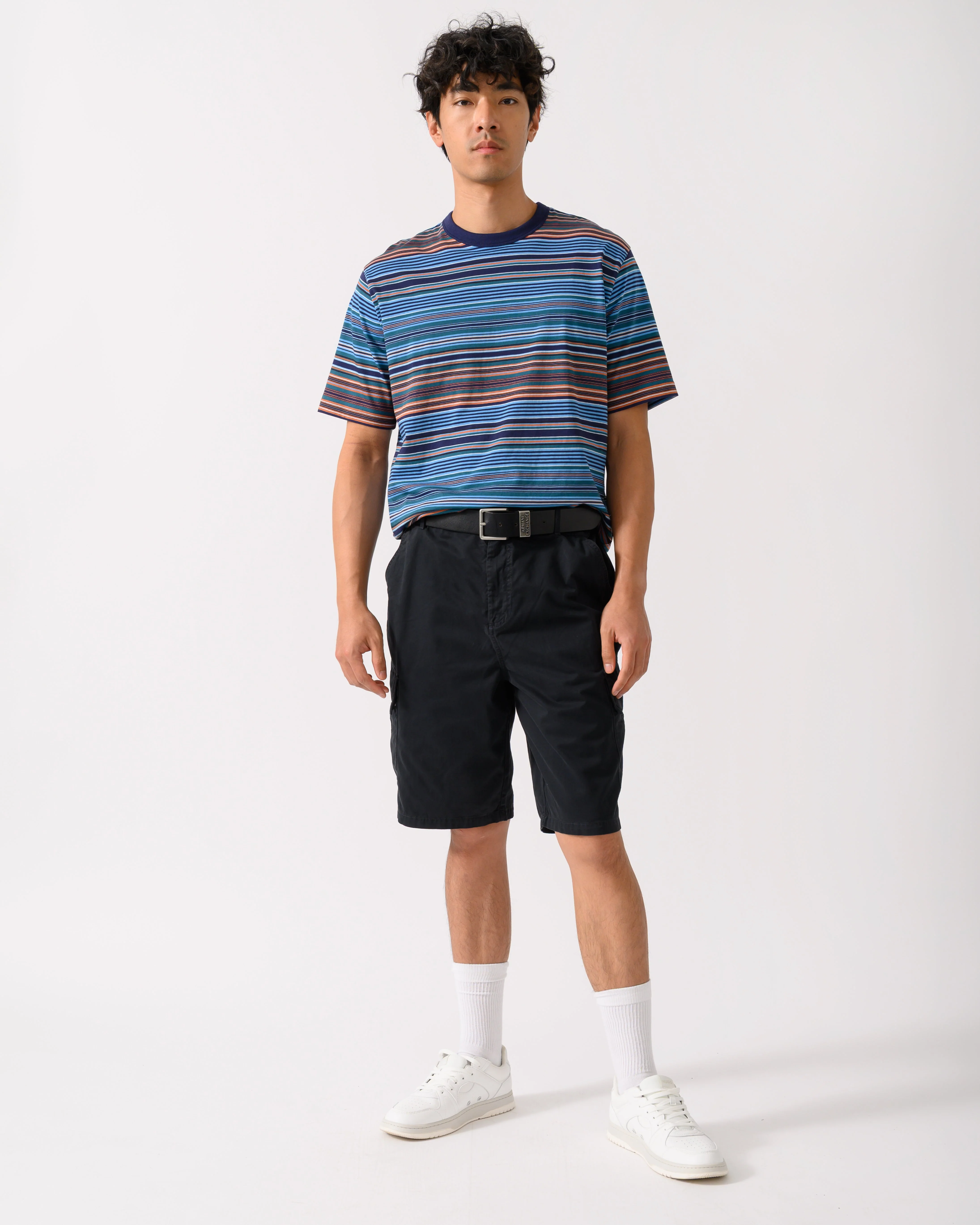 Lyle & Scott Mens Cargo Shorts - Z865 Jet Black - Image 2