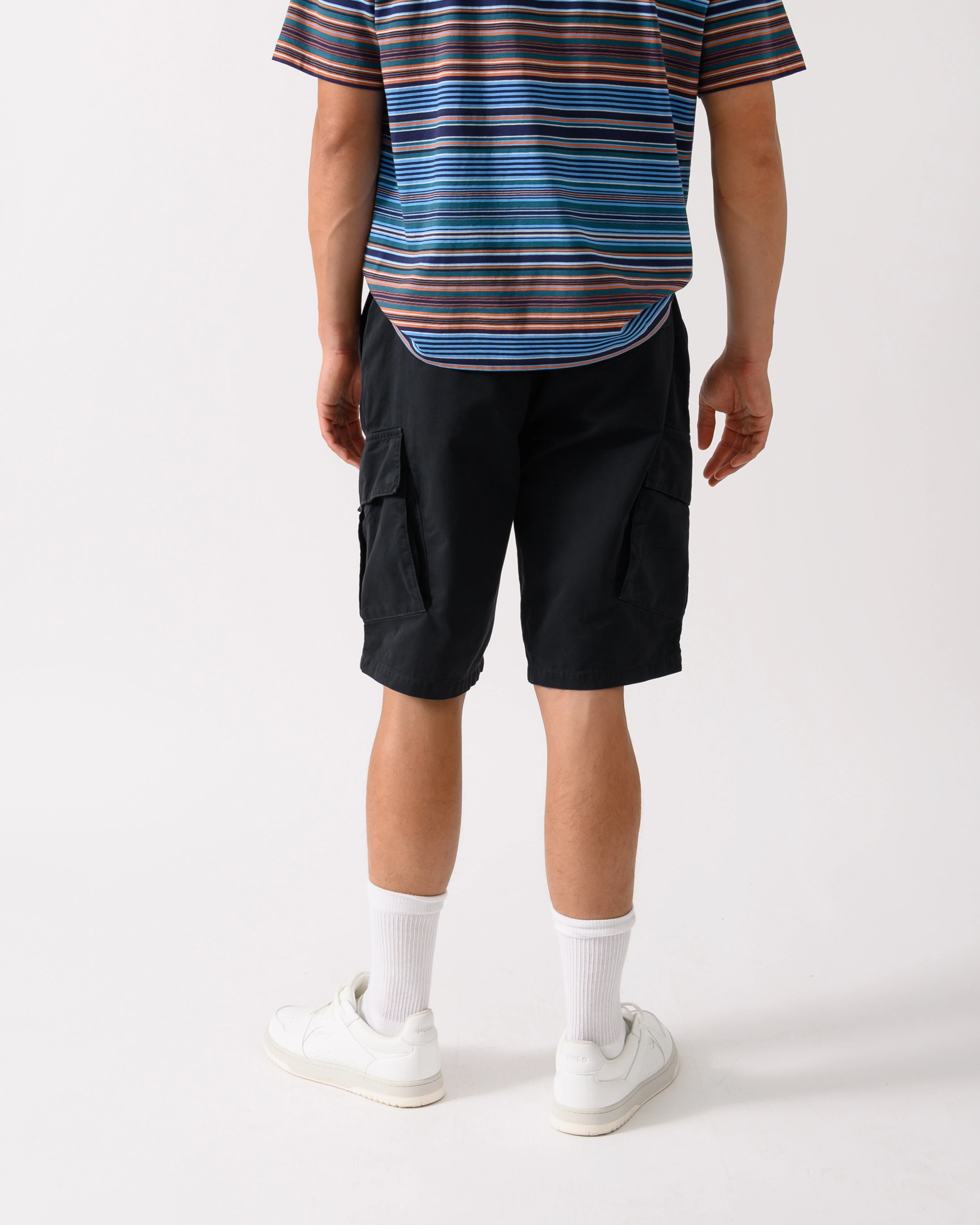 Lyle & Scott Mens Cargo Shorts - Z865 Jet Black - Image 4