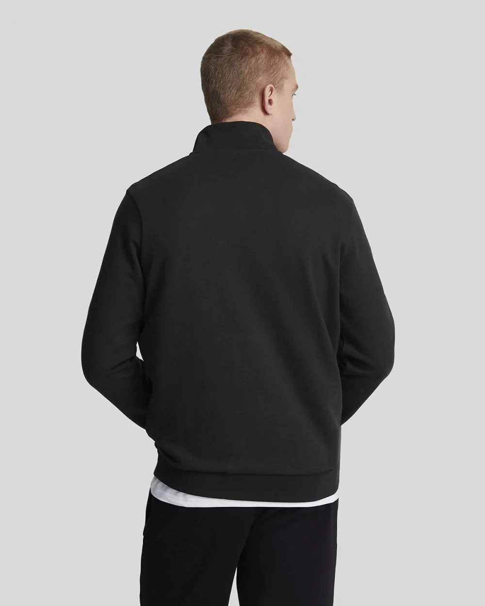 Lyle & Scott Mens Embroidered Quarter Zip Sweatshirt - Z865 Jet Black - Image 4