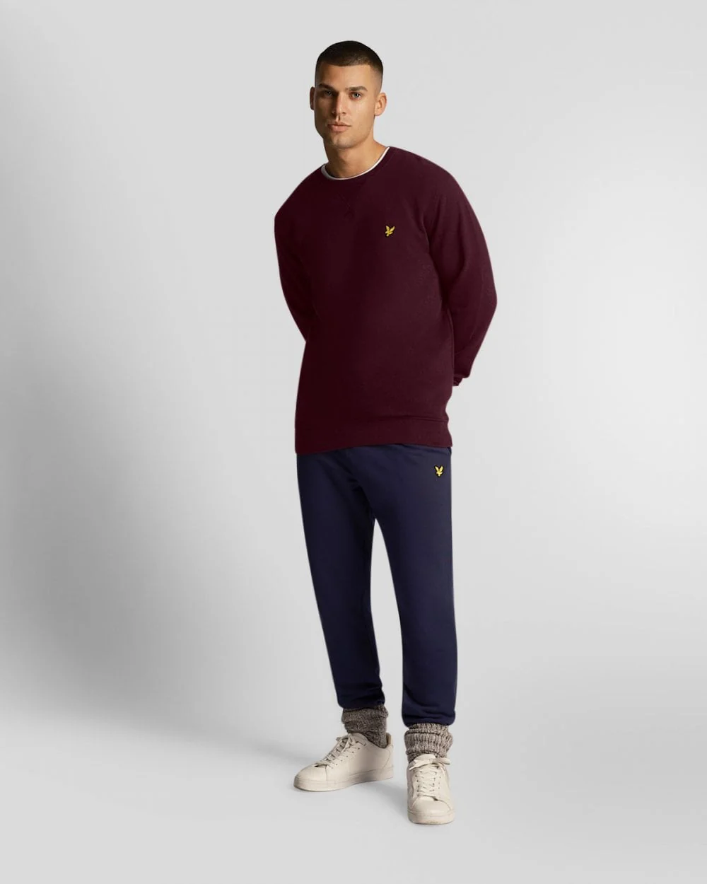 Lyle & Scott Mens Sweatshirt ML424VOG - Z562 Burgundy - Image 3