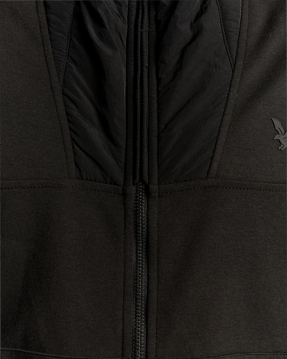 Lyle & Scott Panelled Hybrid Jacket - X002 Black Ice - Image 5