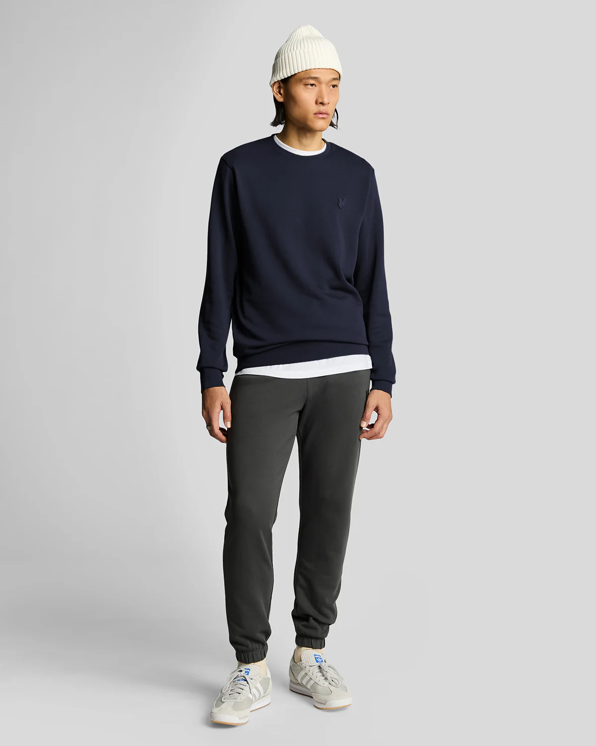 Lyle & Scott Superfine Crew Neck Sweatshirt - Z271 Dark Navy - Image 3