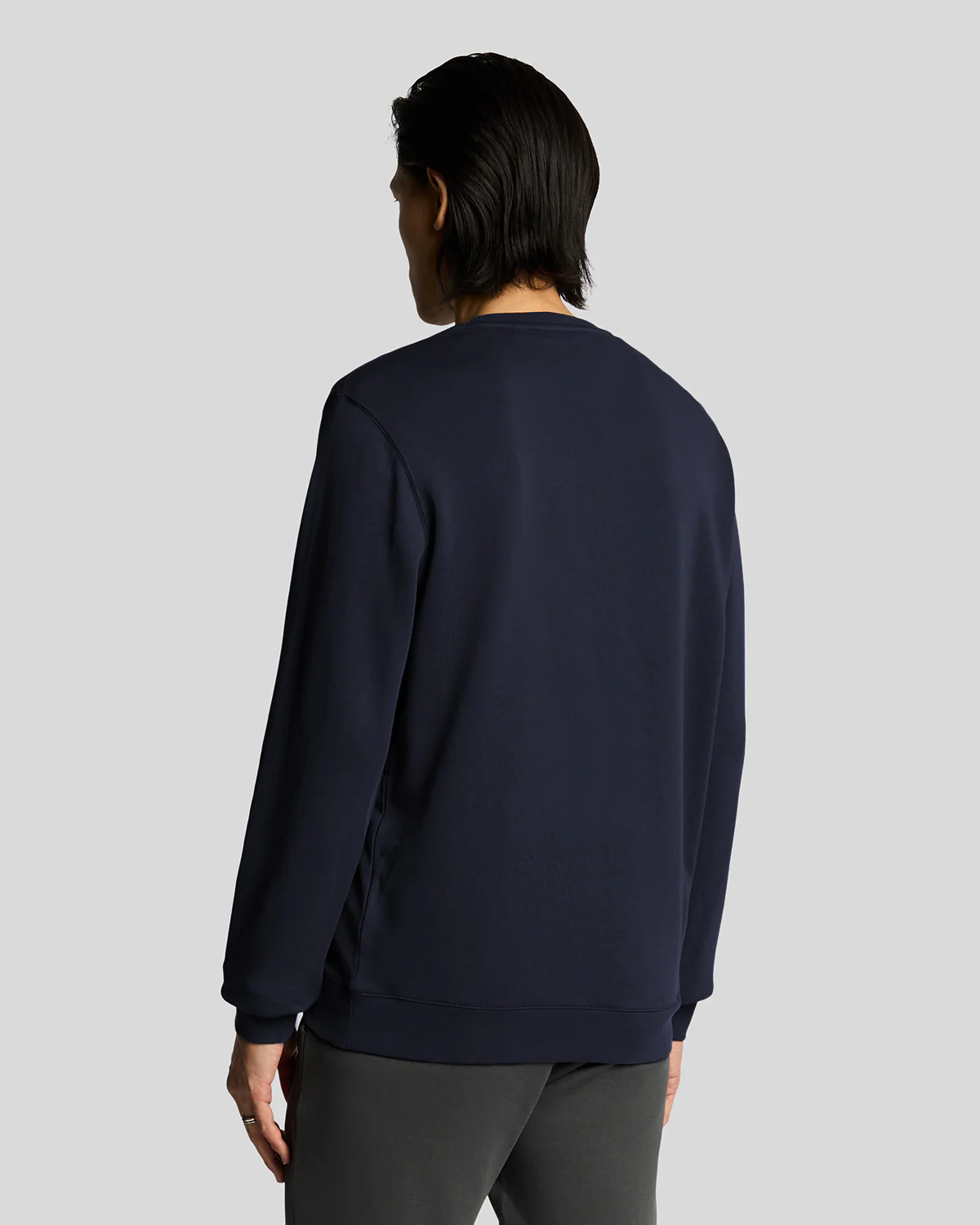 Lyle & Scott Superfine Crew Neck Sweatshirt - Z271 Dark Navy - Image 4