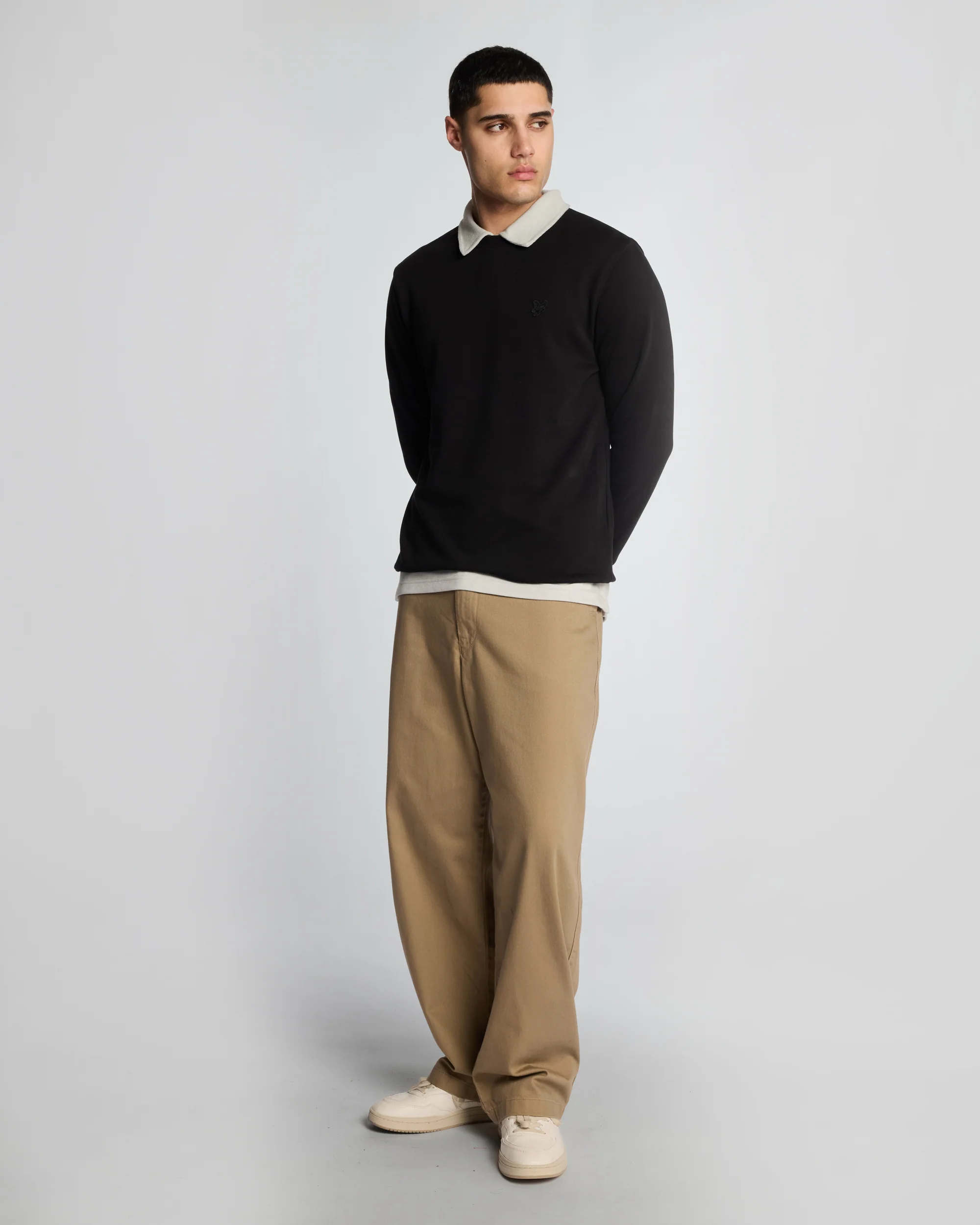 Lyle & Scott Superfine Crew Neck Sweatshirt - Z865 Jet Black - Image 3