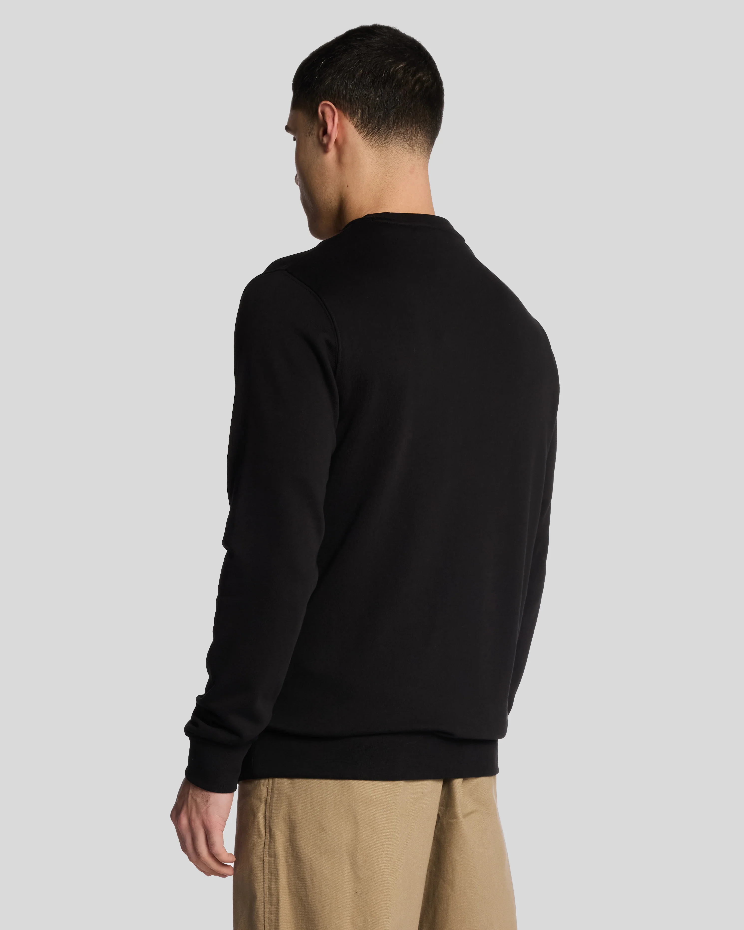 Lyle & Scott Superfine Crew Neck Sweatshirt - Z865 Jet Black - Image 4